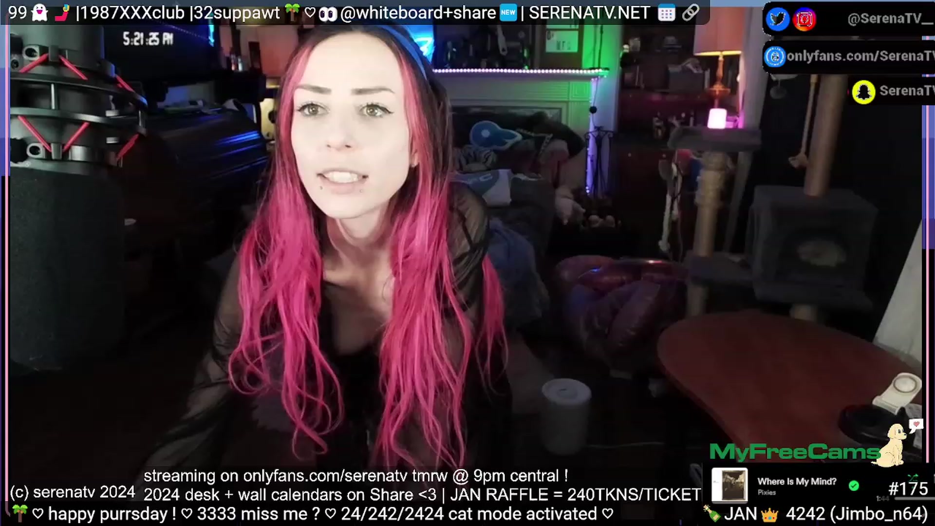 Gallery image thumbnail from serenatv's myfreecams stream on, 01/19/2024, 24:05 image 4 of 20