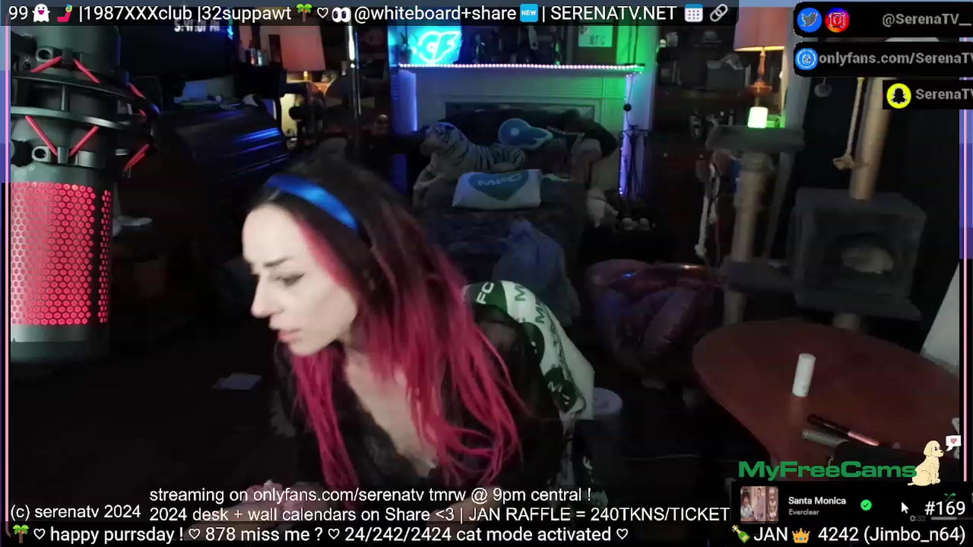 Gallery image thumbnail from serenatv's myfreecams stream on, 01/19/2024, 24:05 image 12 of 20