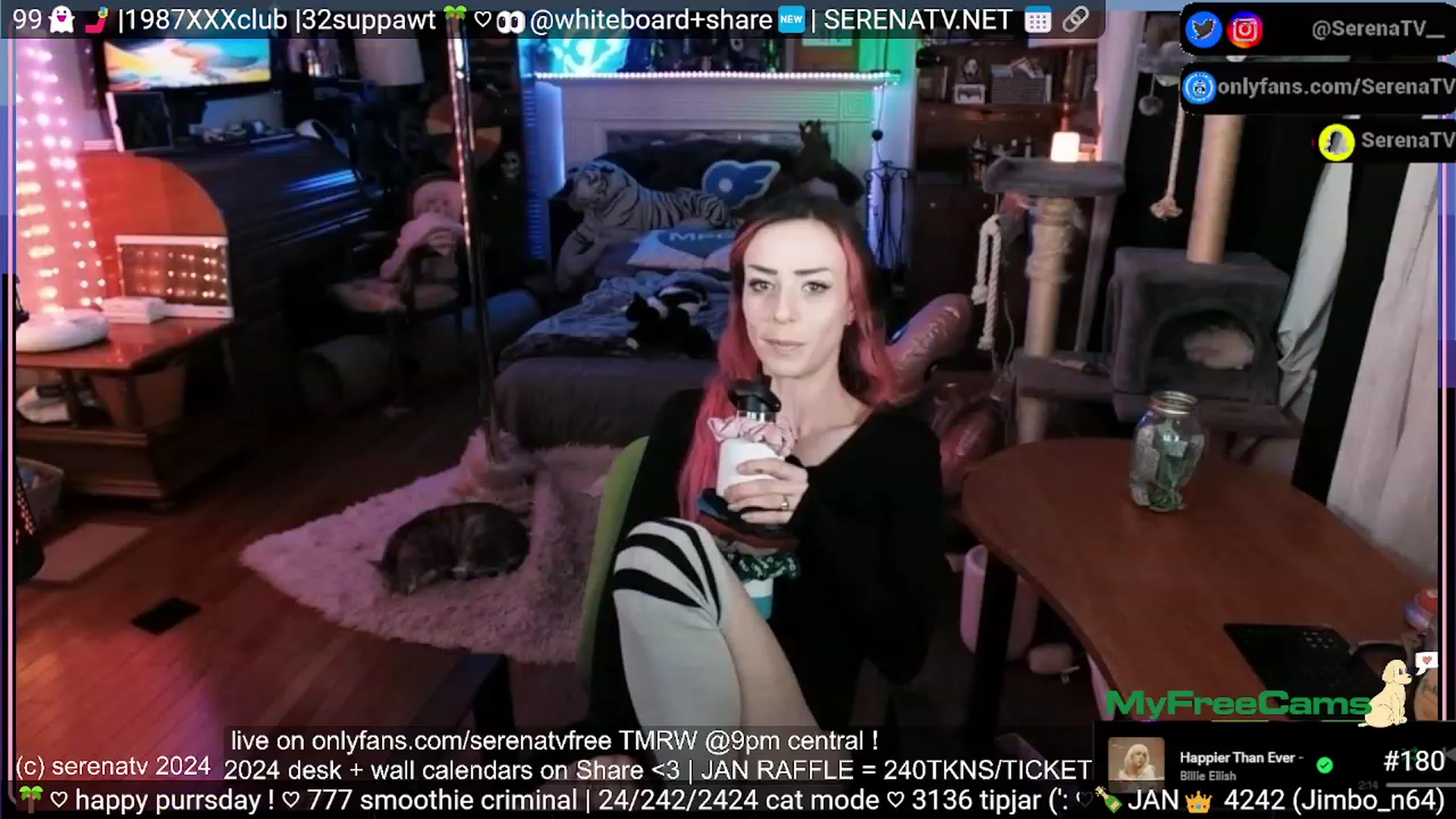 Gallery image thumbnail from serenatv's myfreecams stream on, 01/26/2024, 24:00 image 15 of 20