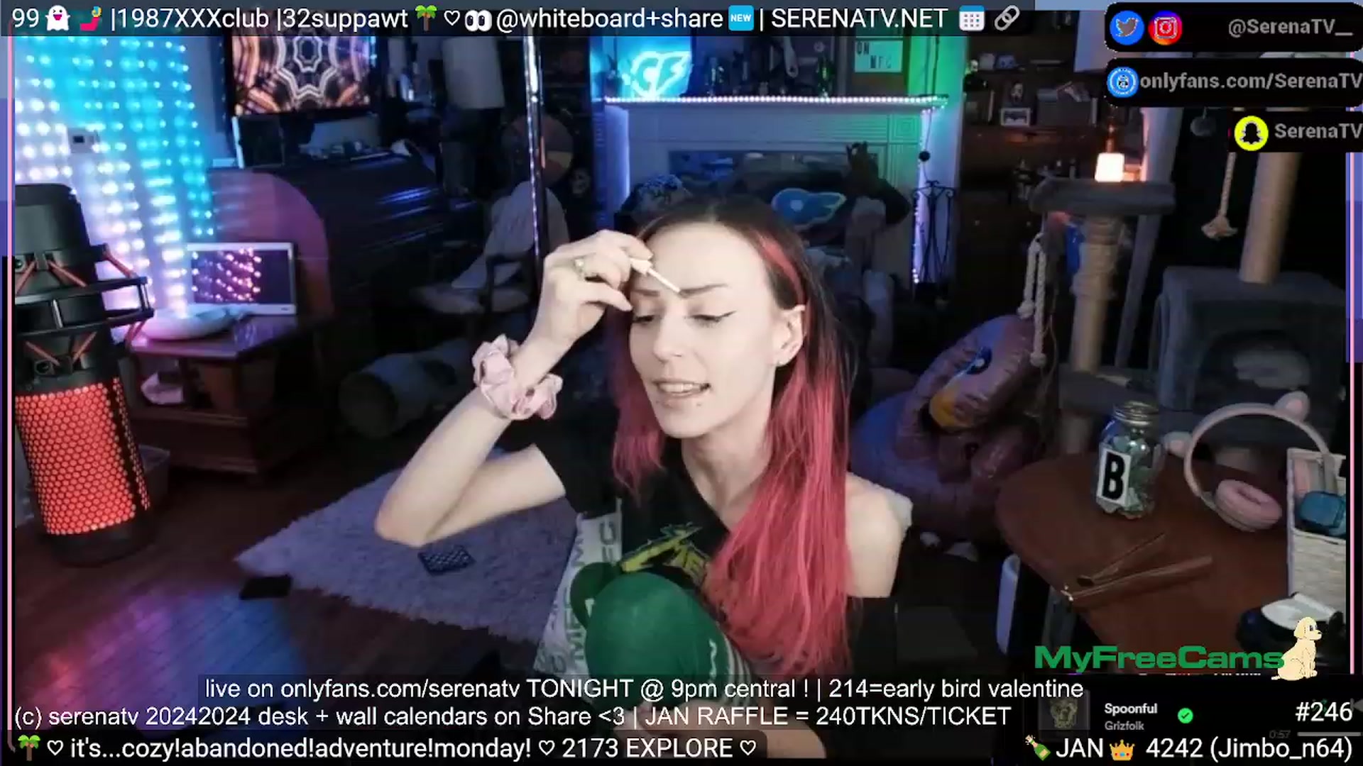 Gallery image thumbnail from serenatv's myfreecams stream on, 01/30/2024, 24:09 image 2 of 20