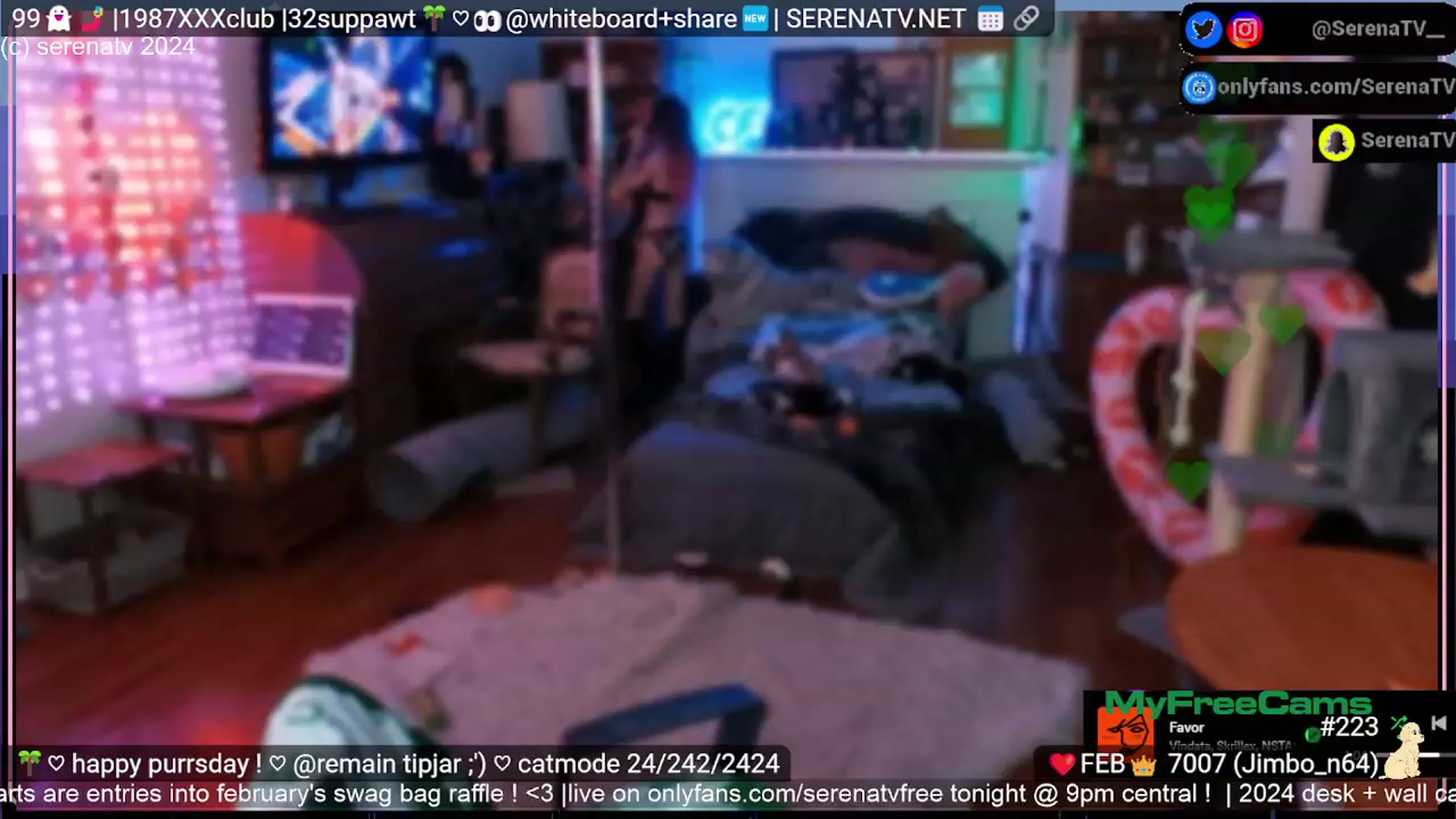 Gallery image thumbnail from serenatv's myfreecams stream on, 02/10/2024, 24:03 image 15 of 20