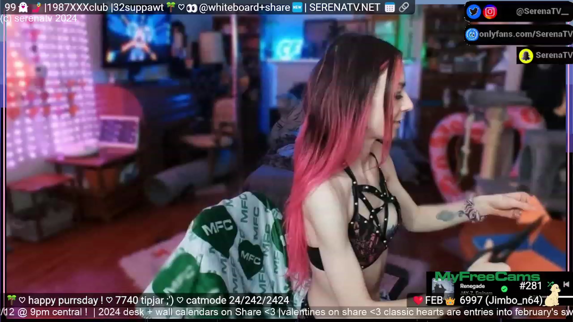 Gallery image thumbnail from serenatv's myfreecams stream on, 02/10/2024, 24:03 image 9 of 20