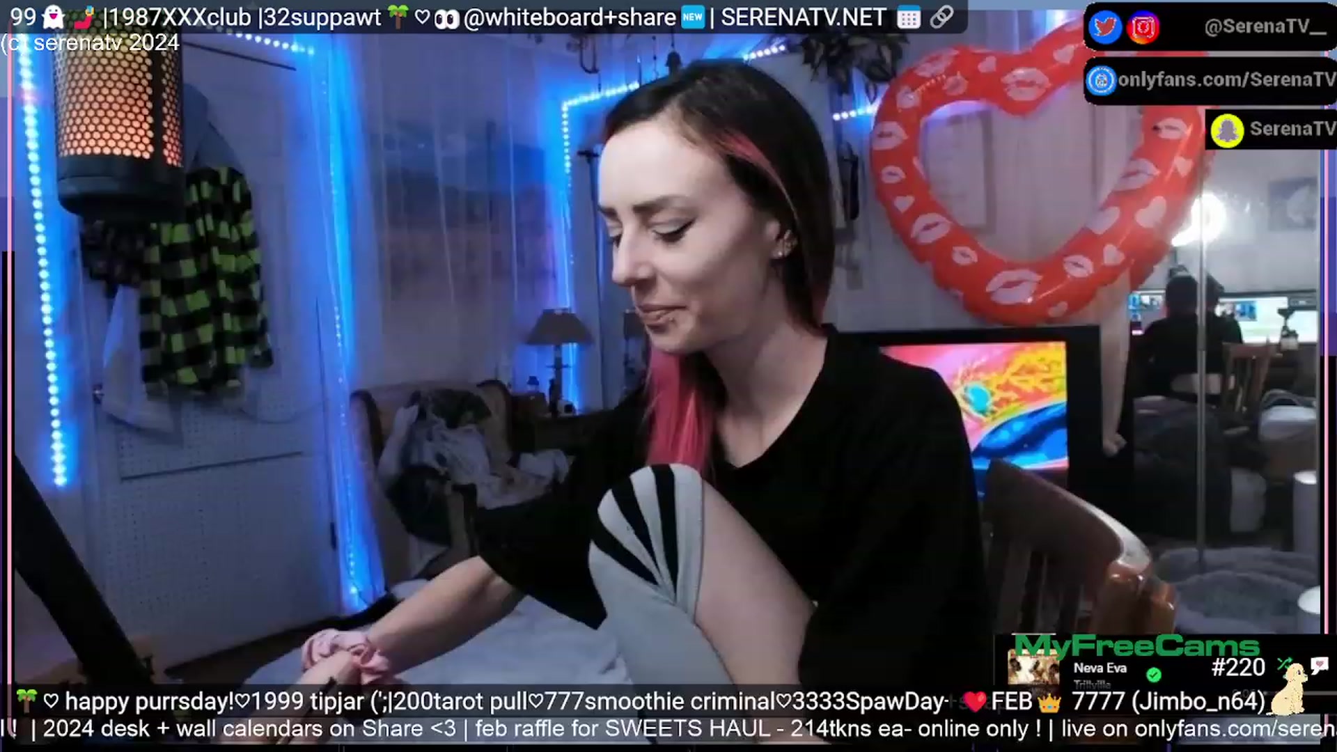 Gallery image thumbnail from serenatv's myfreecams stream on, 02/29/2024, 22:13 image 4 of 20