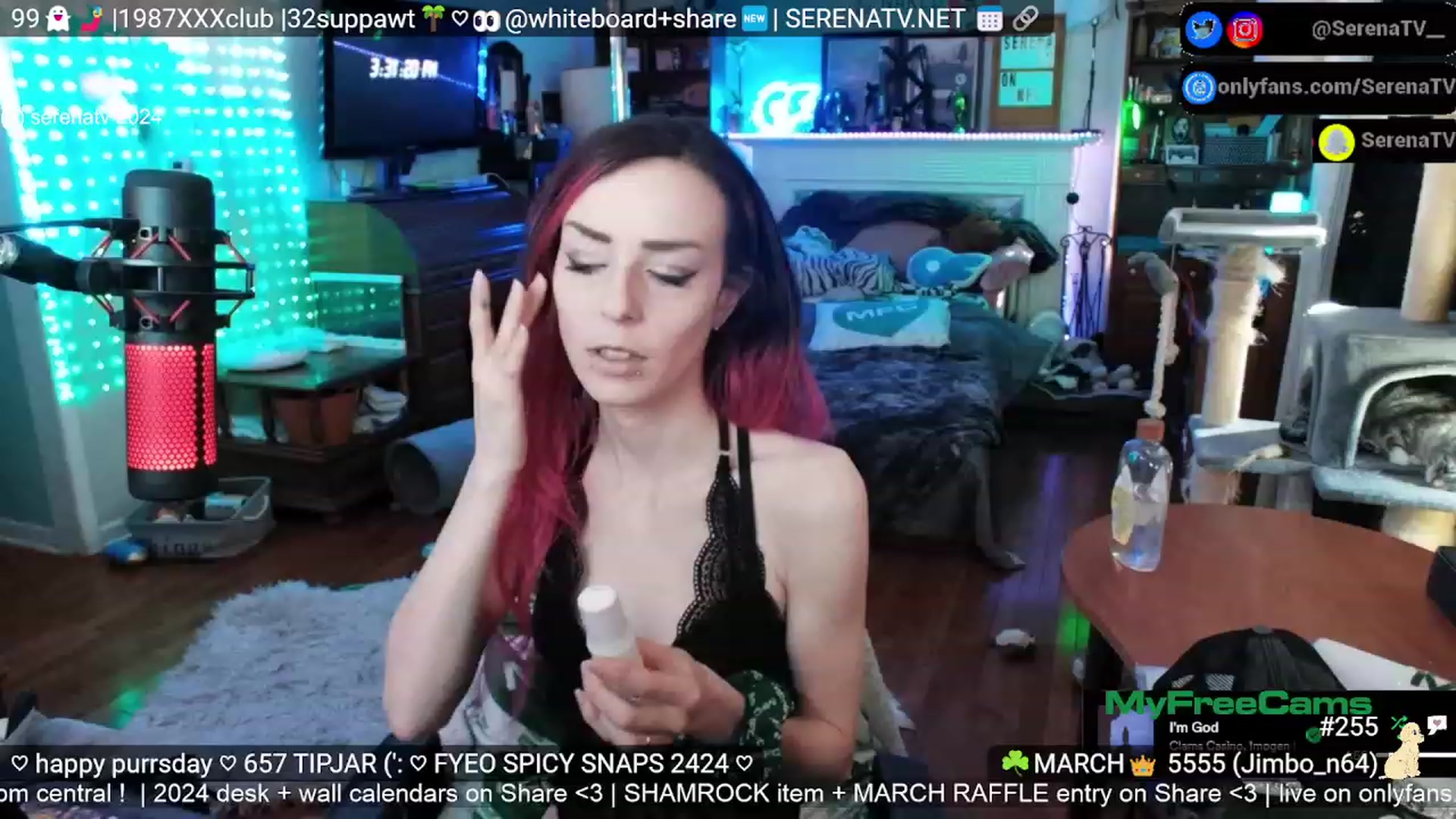Gallery image thumbnail from serenatv's myfreecams stream on, 03/14/2024, 21:08 image 10 of 20