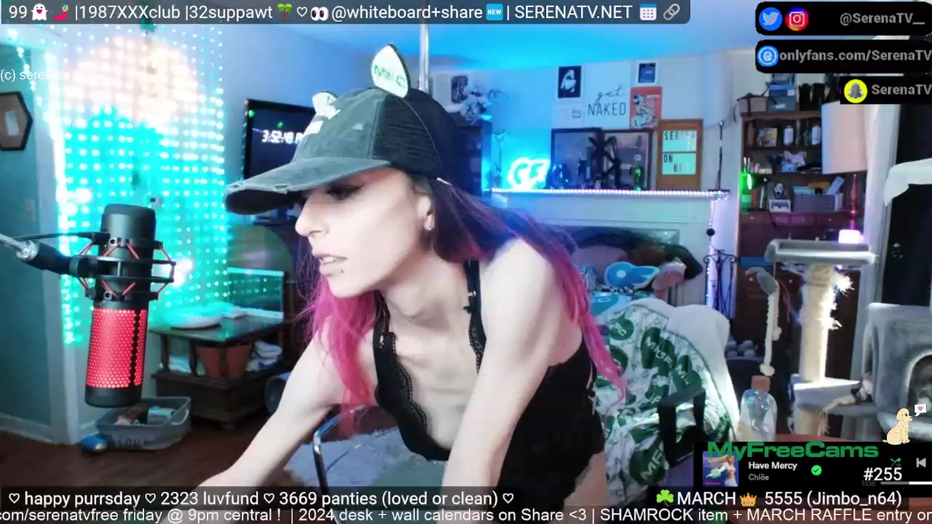 Gallery image thumbnail from serenatv's myfreecams stream on, 03/14/2024, 21:08 image 17 of 20