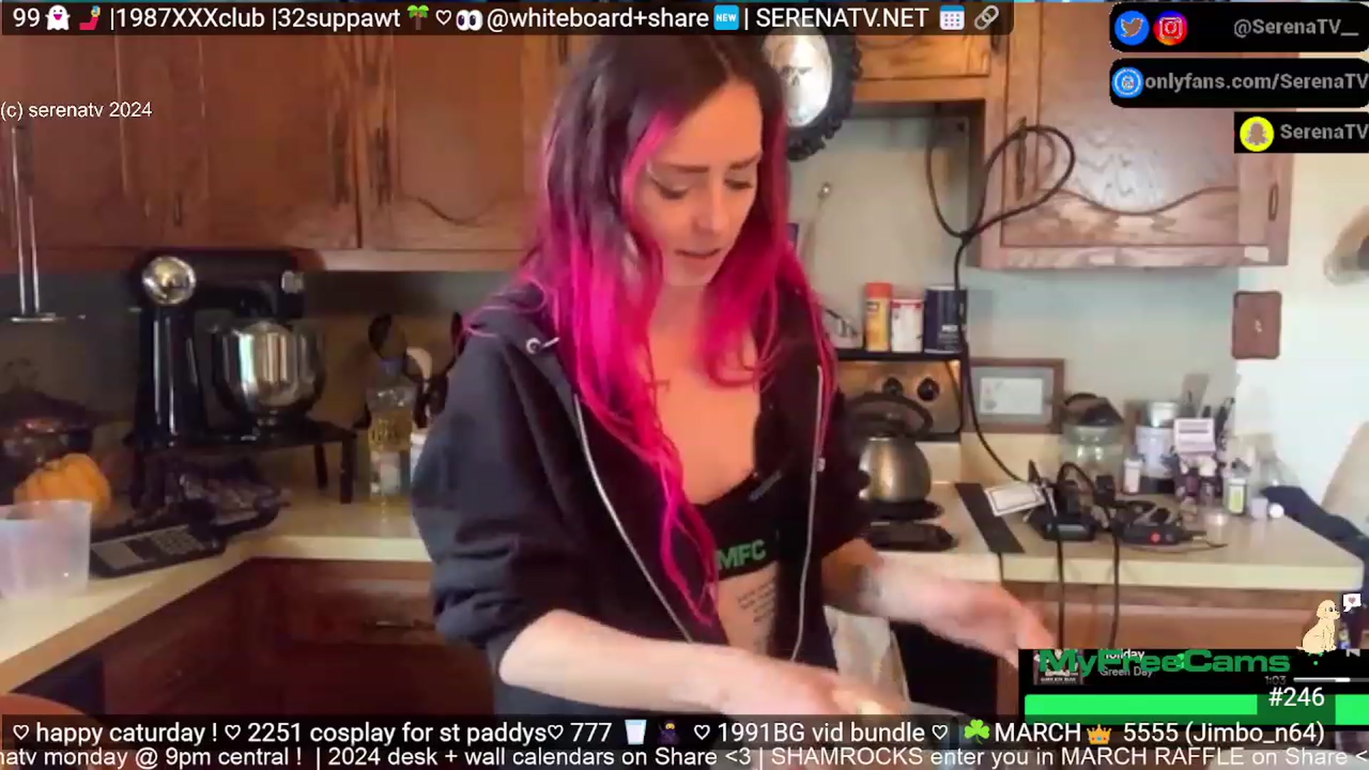 Gallery image thumbnail from serenatv's myfreecams stream on, 03/16/2024, 20:57 image 16 of 20
