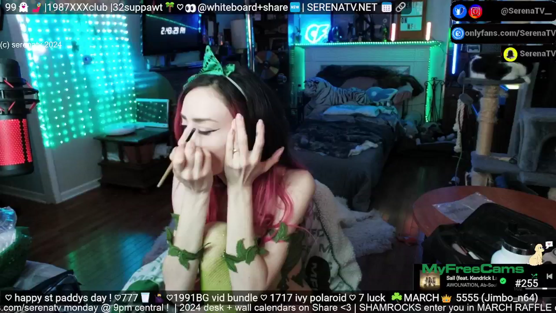 Gallery image thumbnail from serenatv's myfreecams stream on, 03/17/2024, 20:12 image 9 of 20