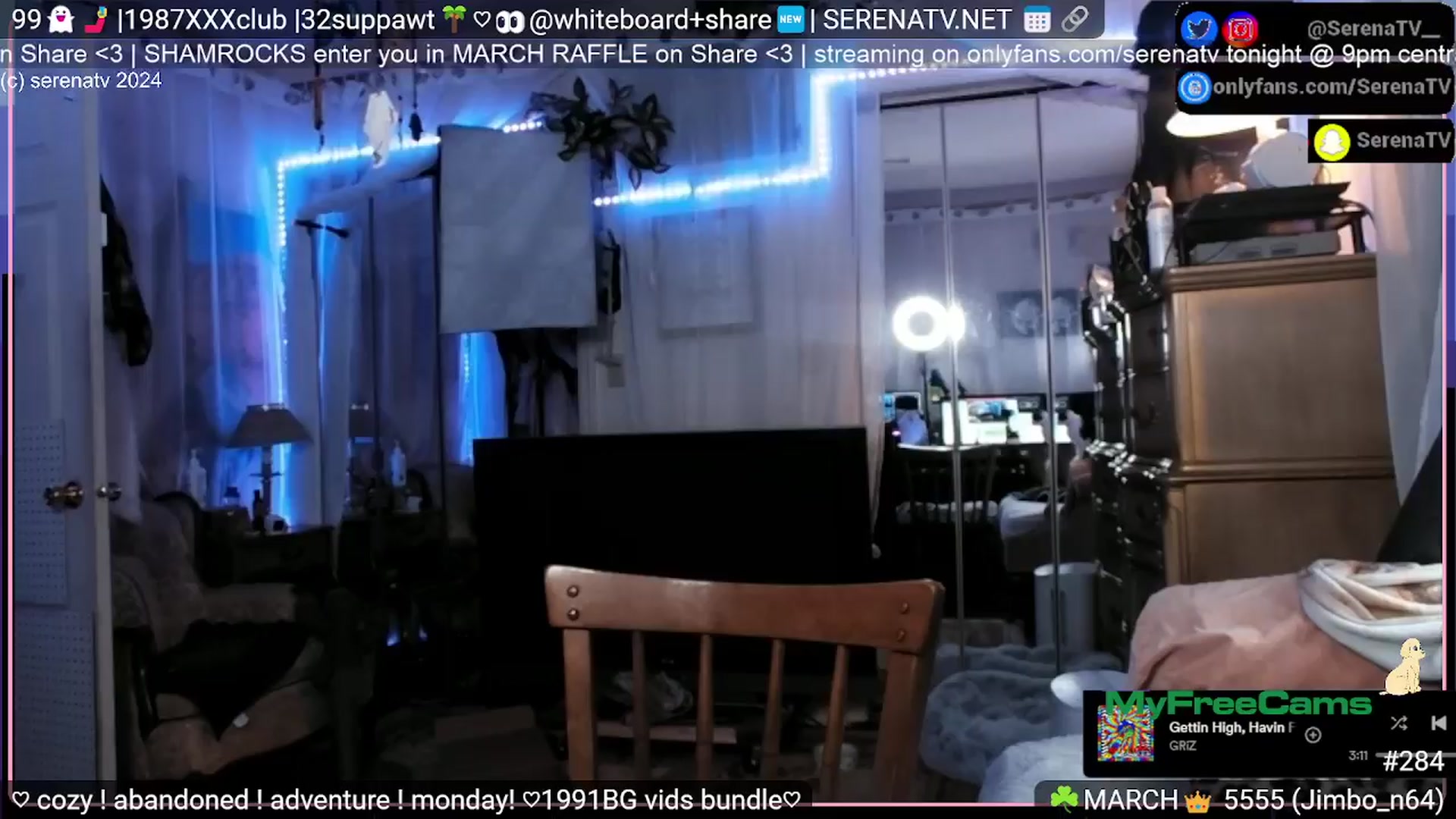 Gallery image thumbnail from serenatv's myfreecams stream on, 03/25/2024, 20:51 image 7 of 20