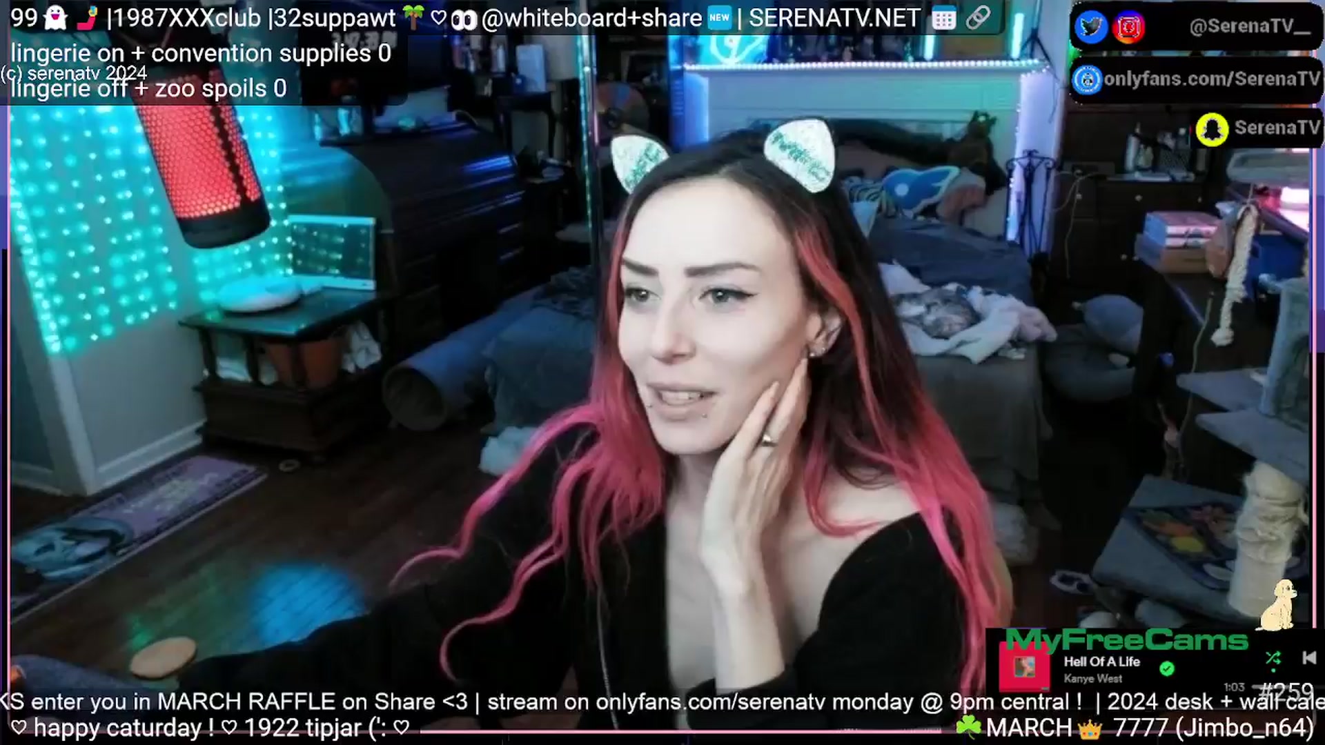 Gallery image thumbnail from serenatv's myfreecams stream on, 03/30/2024, 21:06 image 13 of 20