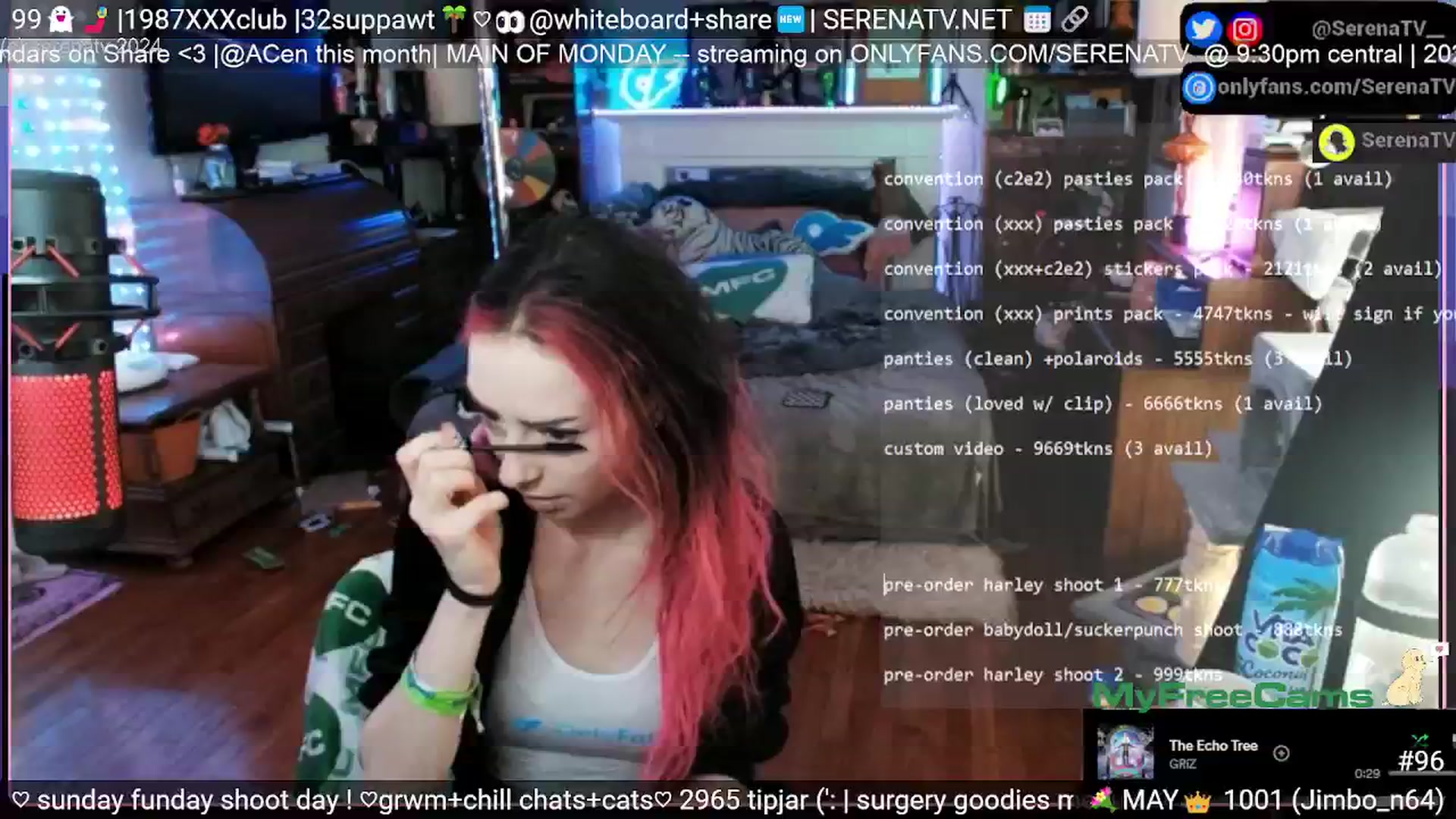 Gallery image thumbnail from serenatv's myfreecams stream on, 05/05/2024, 20:06 image 14 of 20