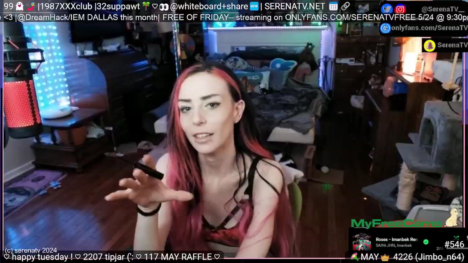 Gallery image thumbnail from serenatv's myfreecams stream on, 05/21/2024, 20:33 image 11 of 20
