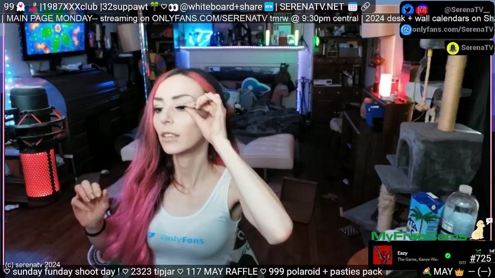 Gallery image thumbnail from serenatv's myfreecams stream on, 05/26/2024, 20:05 image 19 of 20