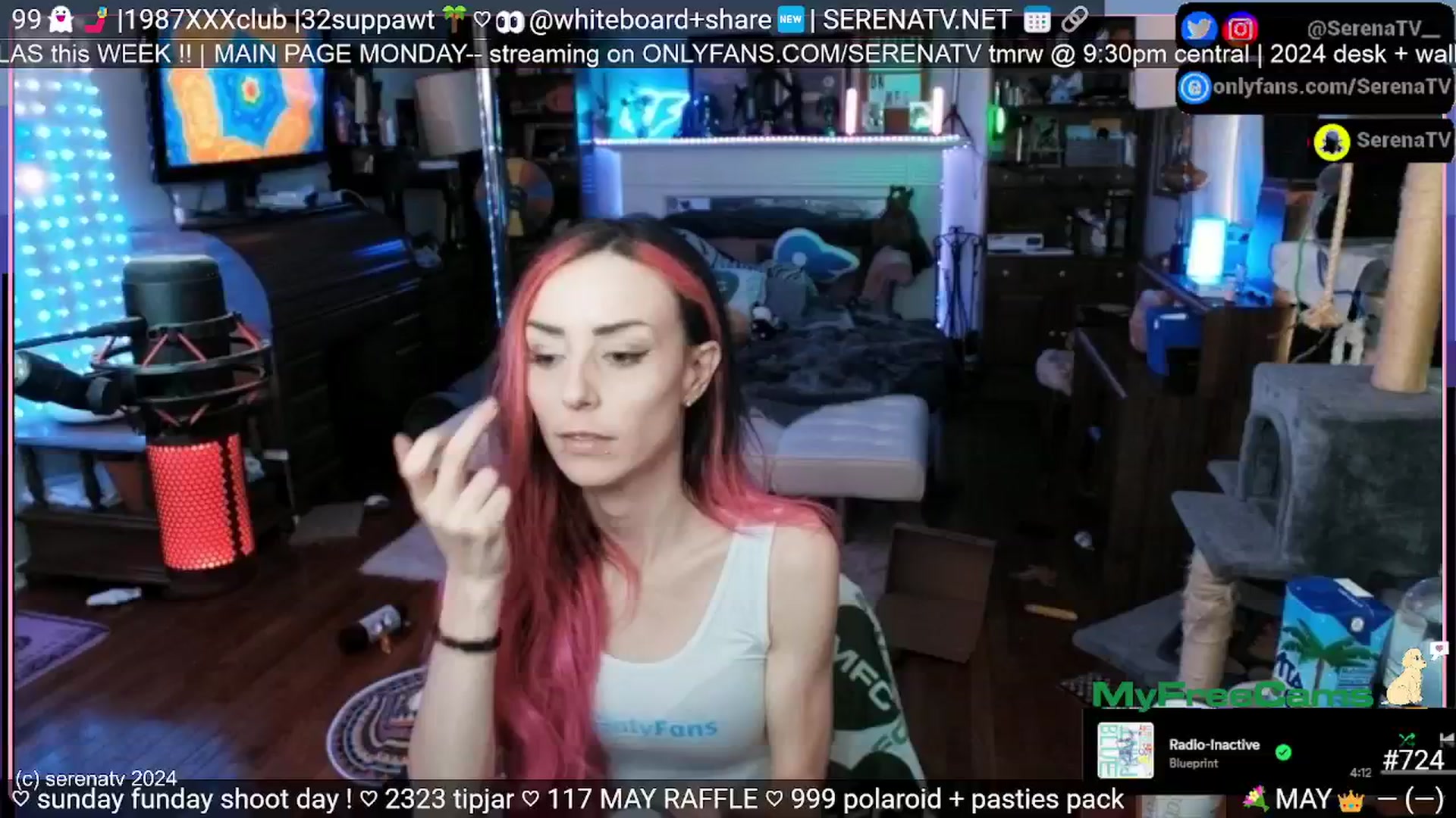 Gallery image thumbnail from serenatv's myfreecams stream on, 05/26/2024, 20:05 image 14 of 20