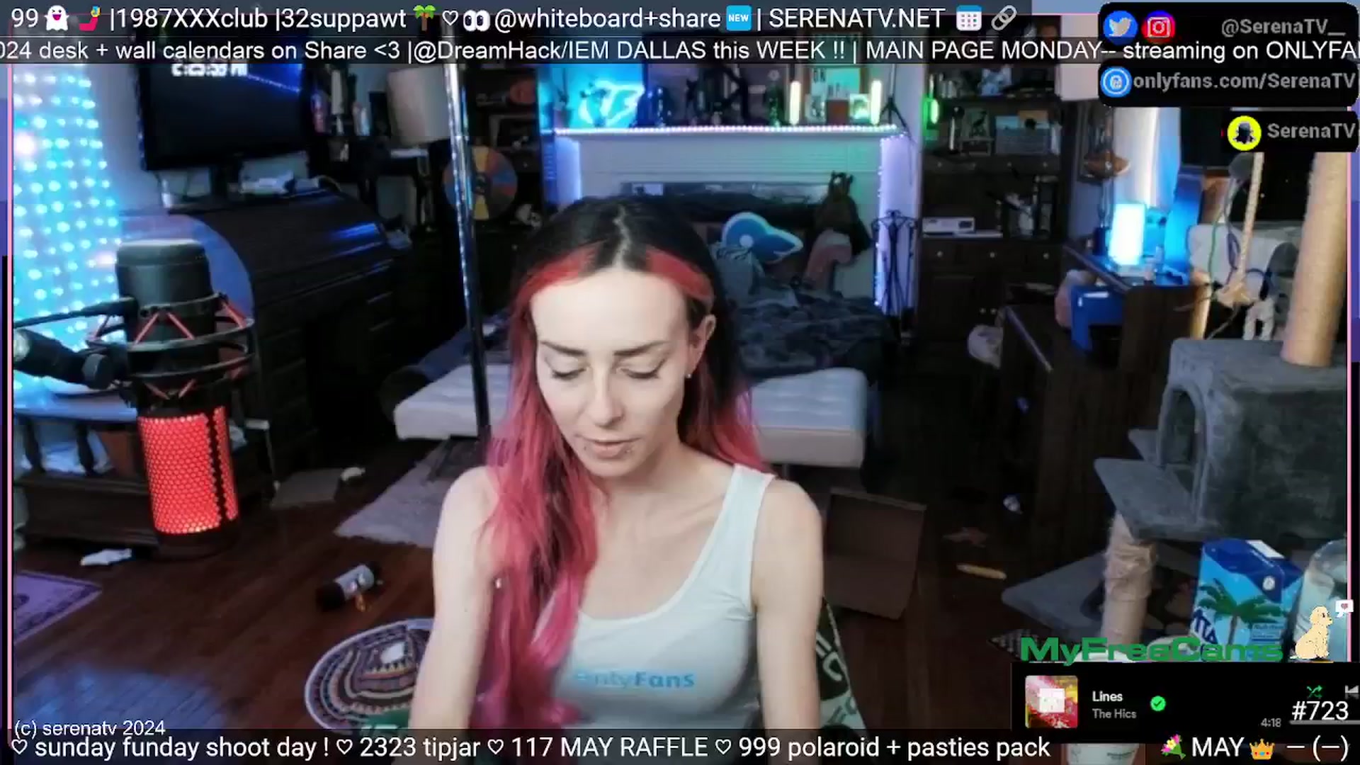 Gallery image thumbnail from serenatv's myfreecams stream on, 05/26/2024, 20:05 image 6 of 20