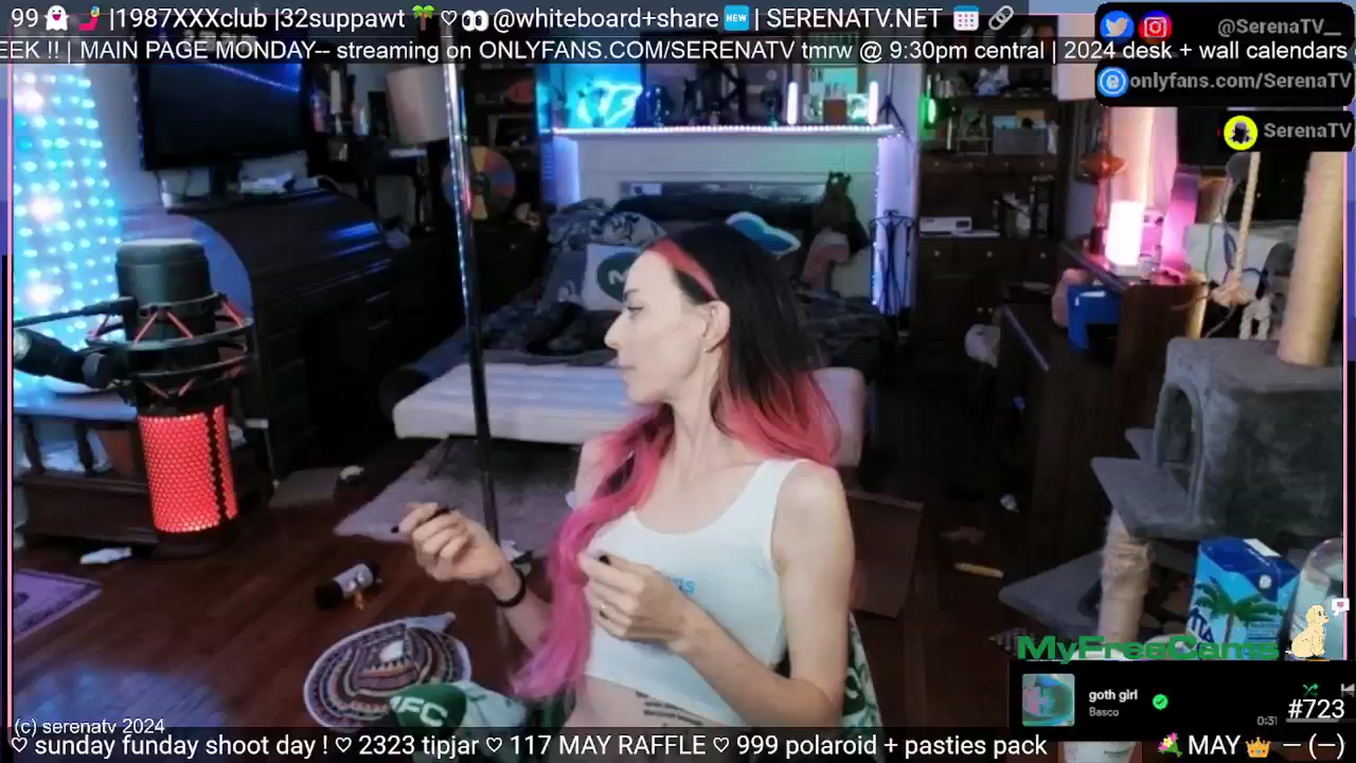 Gallery image thumbnail from serenatv's myfreecams stream on, 05/26/2024, 20:05 image 7 of 20