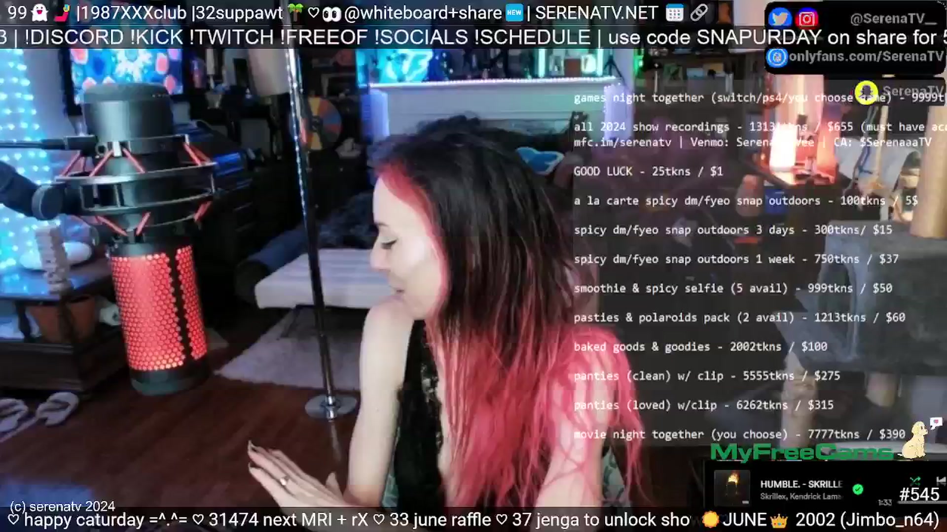 Gallery image thumbnail from serenatv's myfreecams stream on, 06/15/2024, 20:41 image 10 of 20