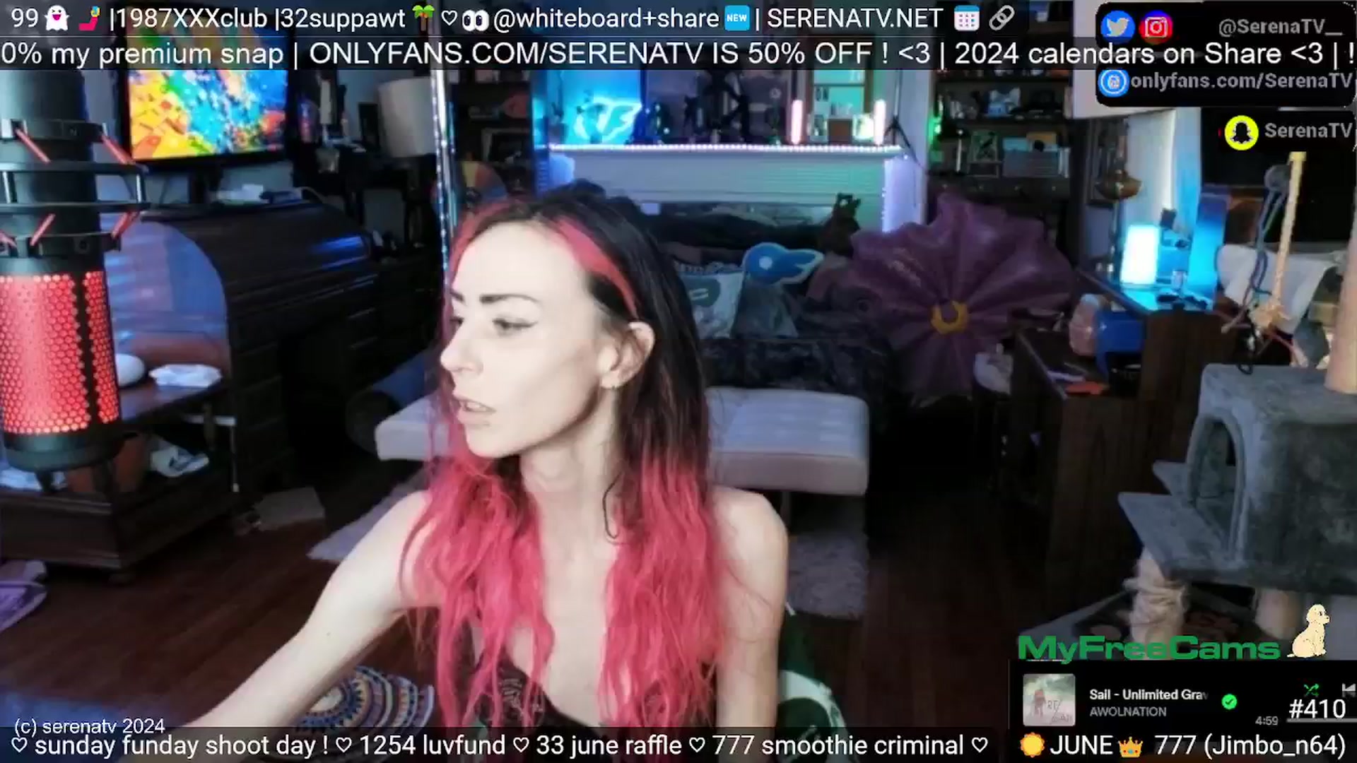 Gallery image thumbnail from serenatv's myfreecams stream on, 06/16/2024, 20:11 image 12 of 20