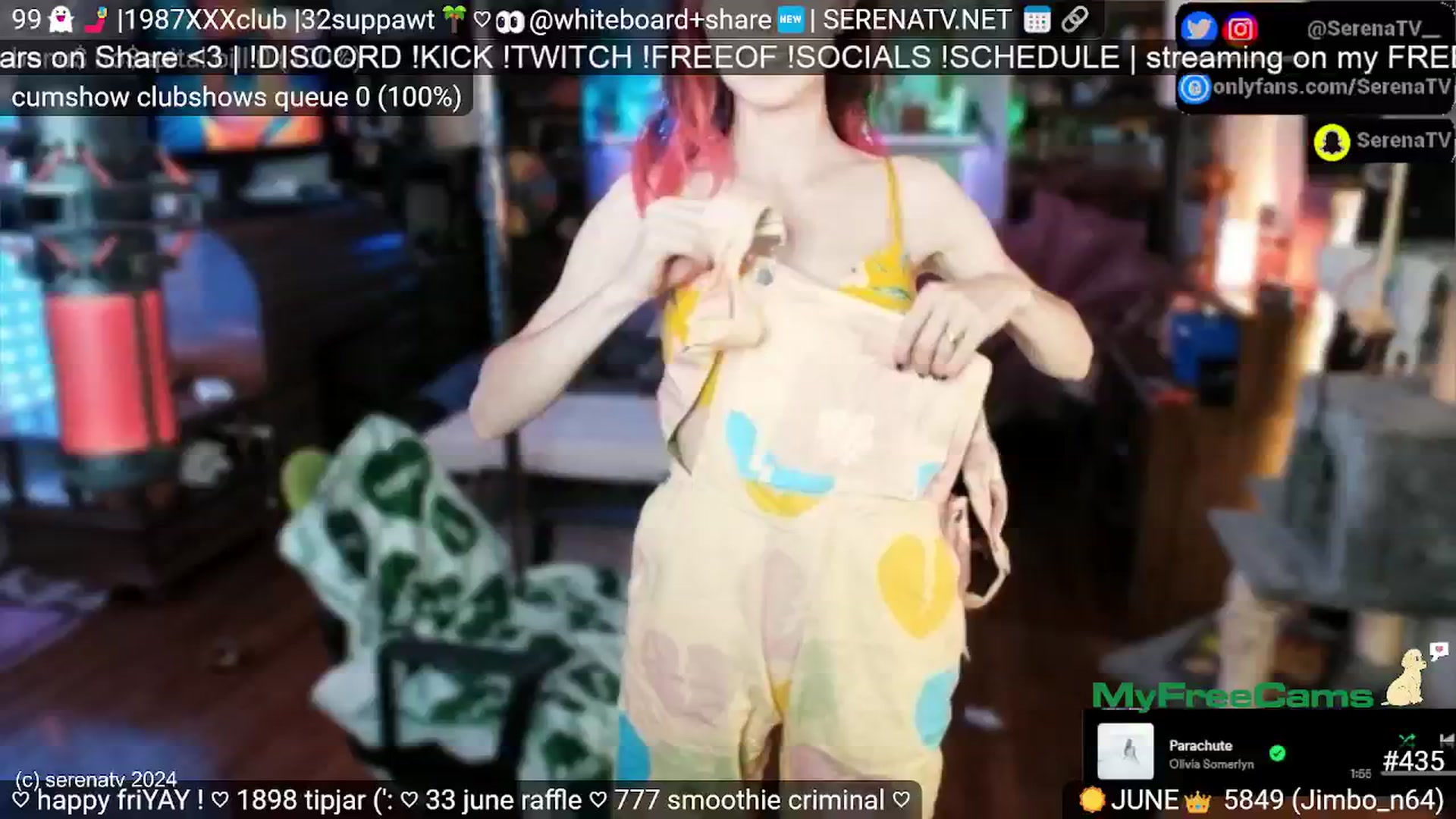 Gallery image thumbnail from serenatv's myfreecams stream on, 06/21/2024, 20:32 image 19 of 20