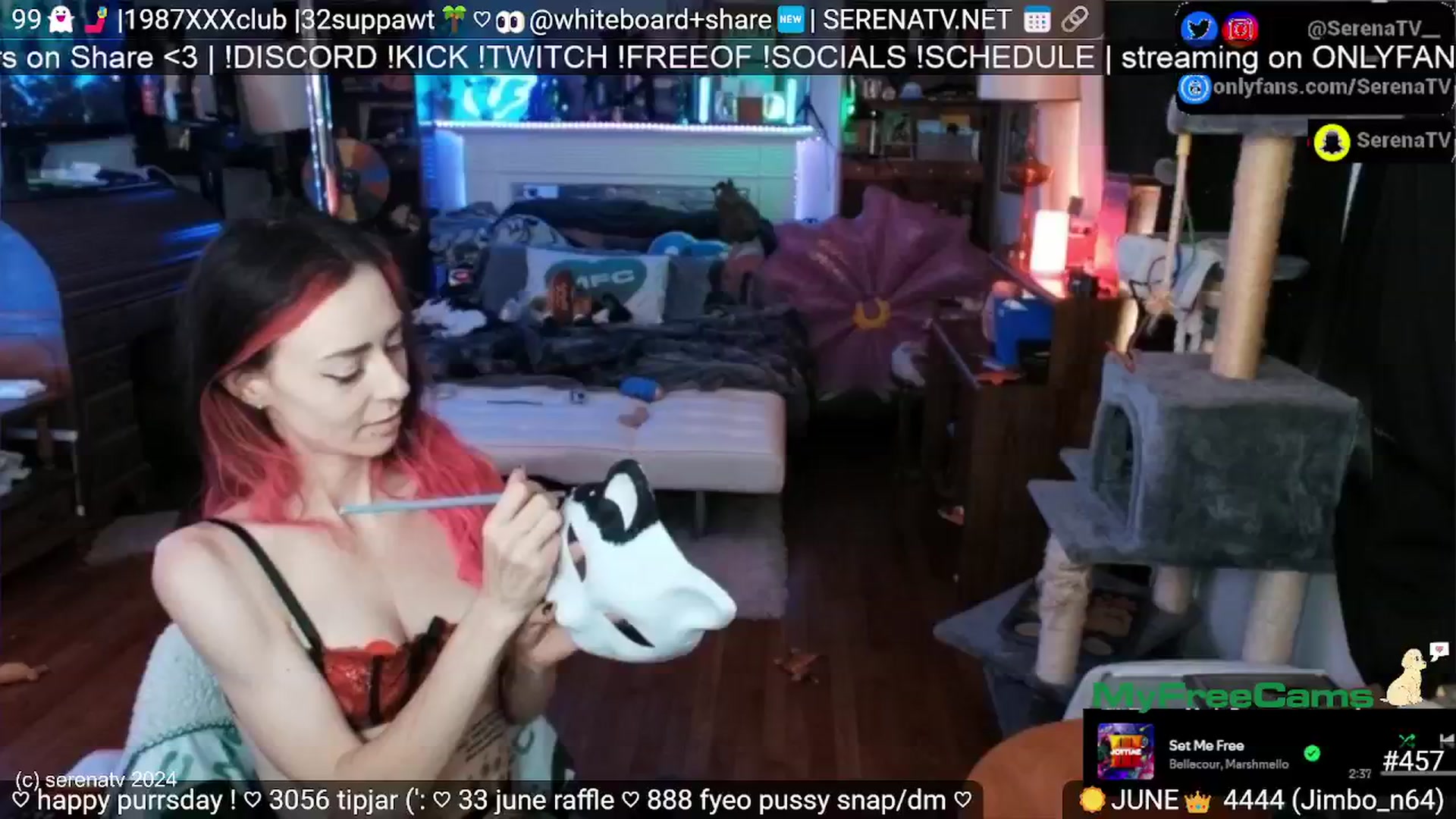 Gallery image thumbnail from serenatv's myfreecams stream on, 06/27/2024, 20:13 image 16 of 20