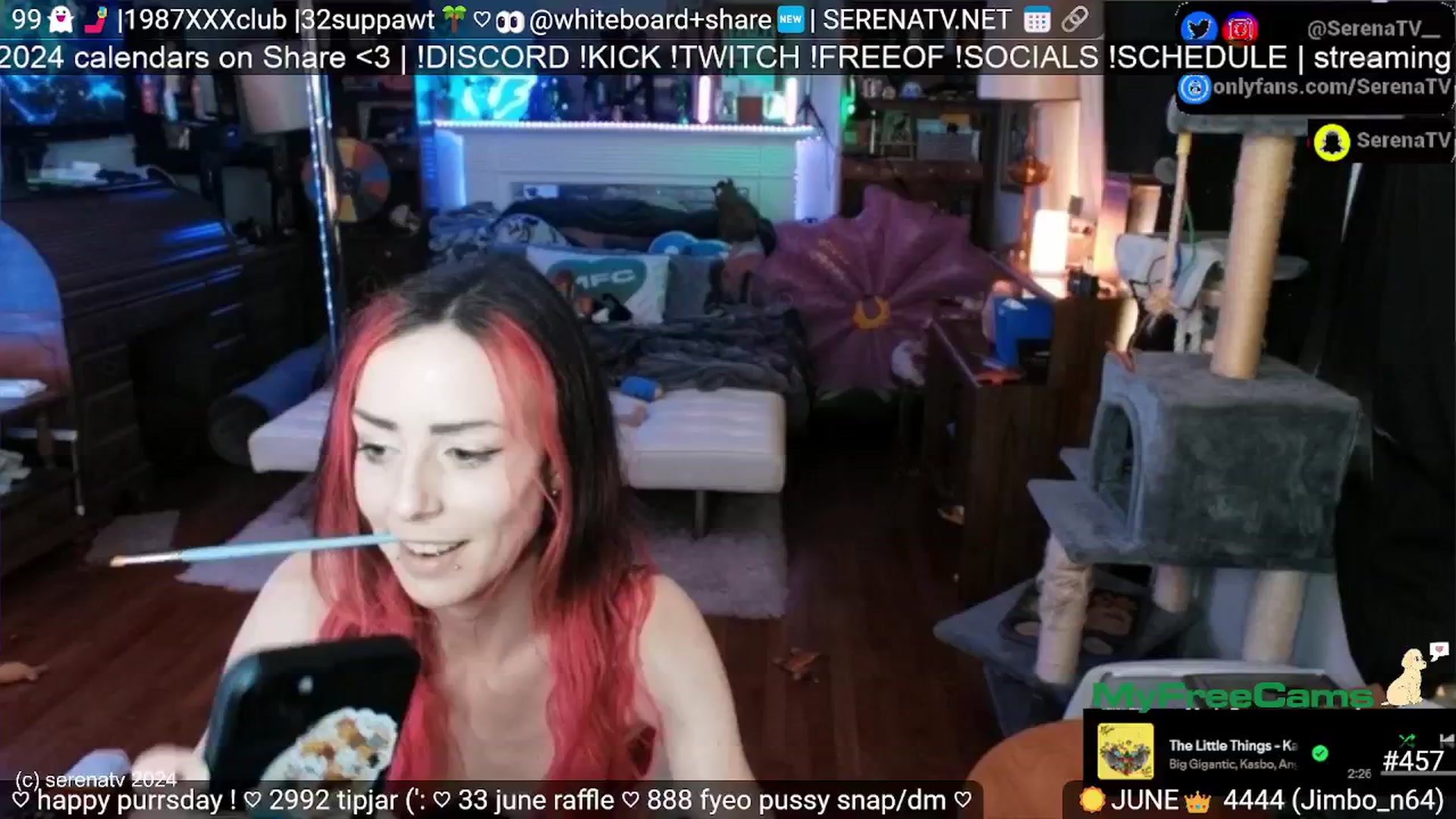 Gallery image thumbnail from serenatv's myfreecams stream on, 06/27/2024, 20:13 image 18 of 20