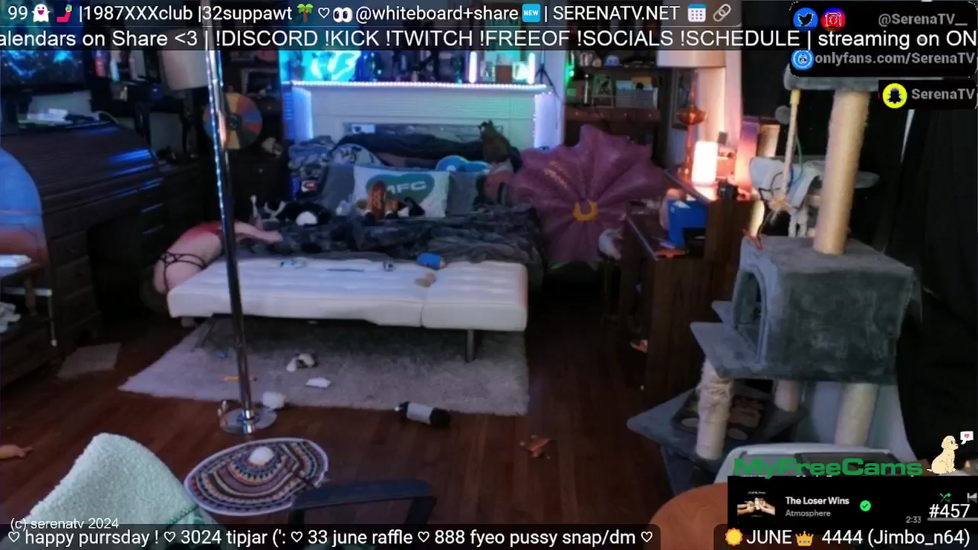 Gallery image thumbnail from serenatv's myfreecams stream on, 06/27/2024, 20:13 image 17 of 20
