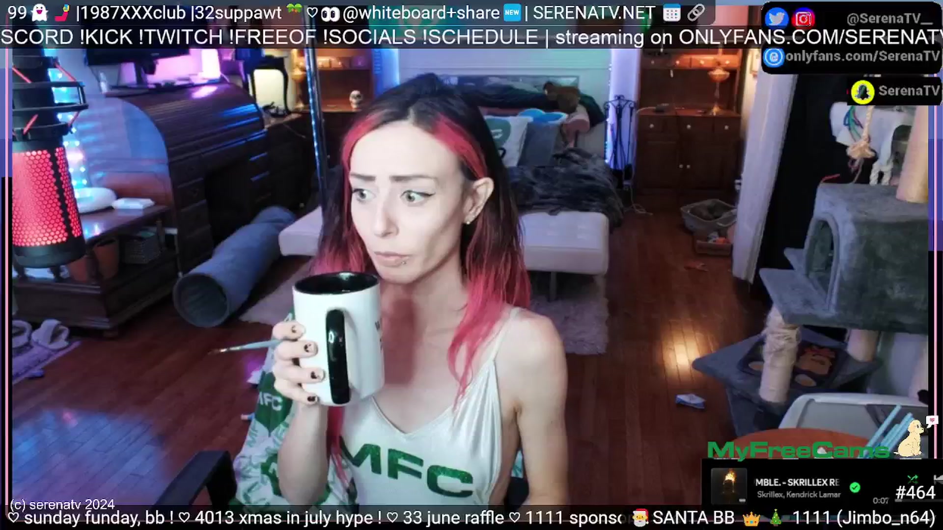 Gallery image thumbnail from serenatv's myfreecams stream on, 06/30/2024, 20:13 image 9 of 20