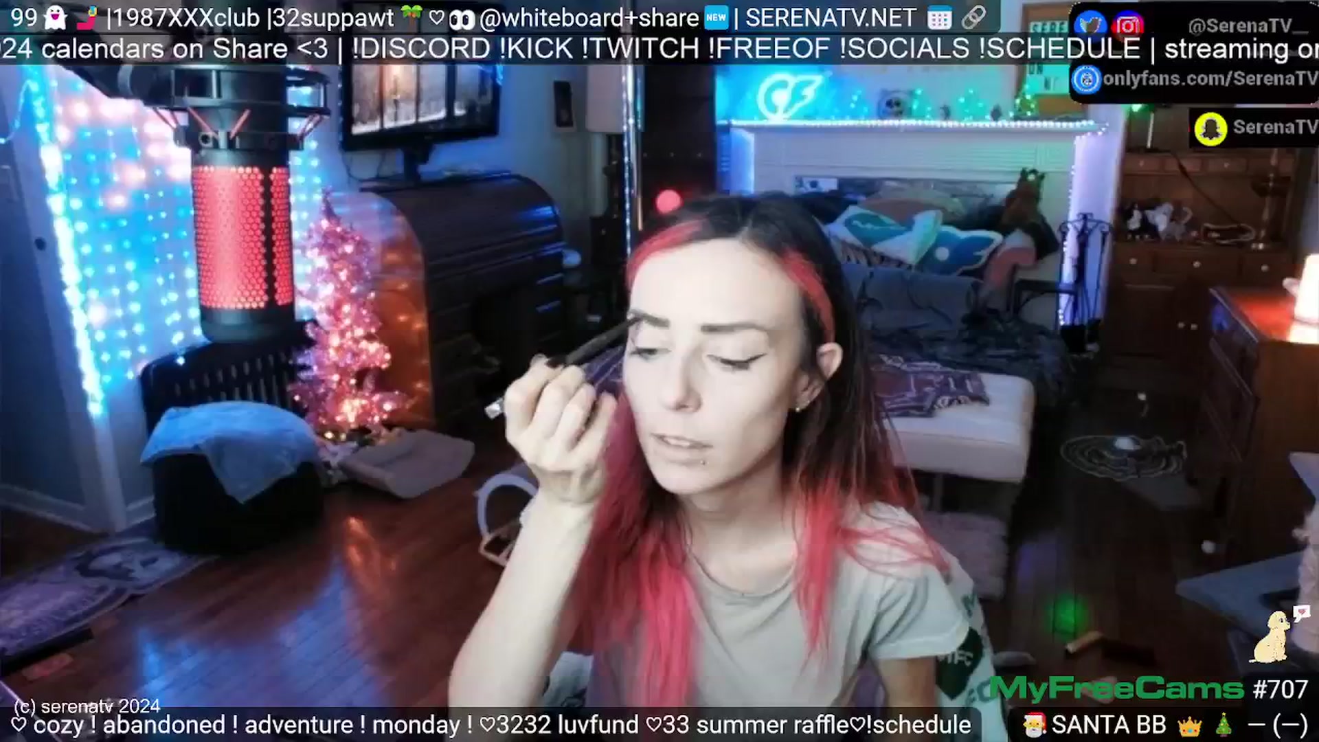 Gallery image thumbnail from serenatv's myfreecams stream on, 07/15/2024, 20:03 image 4 of 20