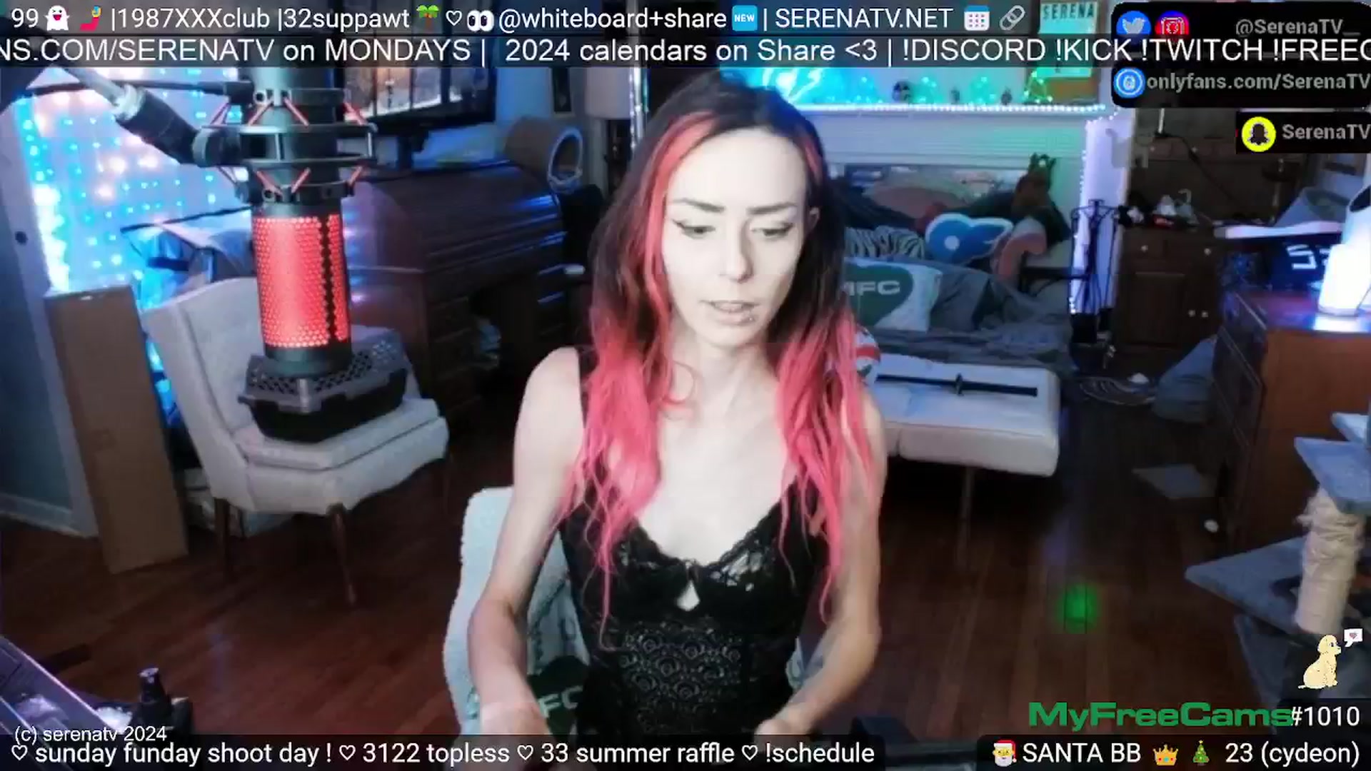 Gallery image thumbnail from serenatv's myfreecams stream on, 07/21/2024, 19:59 image 13 of 20