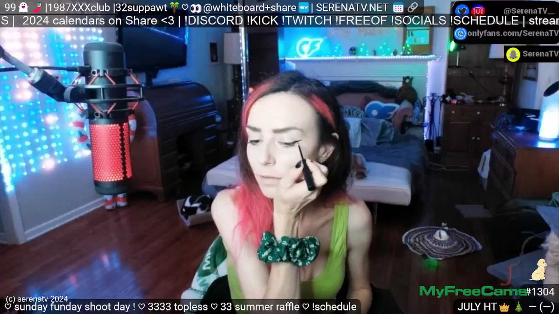 Gallery image thumbnail from serenatv's myfreecams stream on, 07/28/2024, 19:58 image 6 of 20