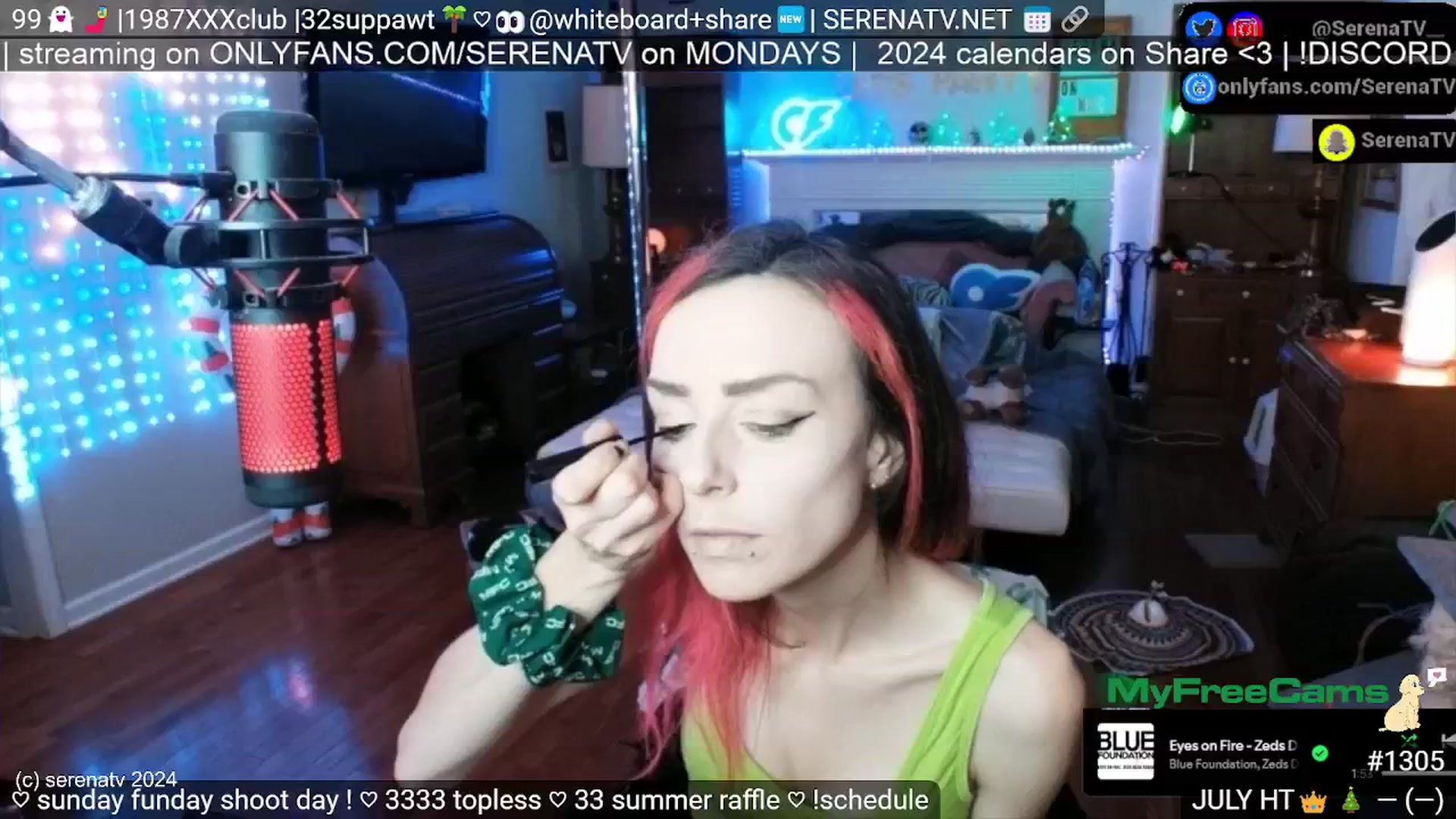 Gallery image thumbnail from serenatv's myfreecams stream on, 07/28/2024, 19:58 image 16 of 20