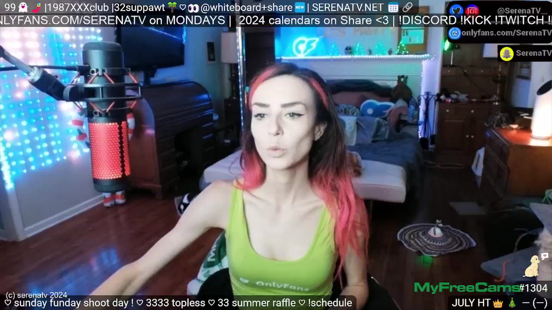 Gallery image thumbnail from serenatv's myfreecams stream on, 07/28/2024, 19:58 image 5 of 20