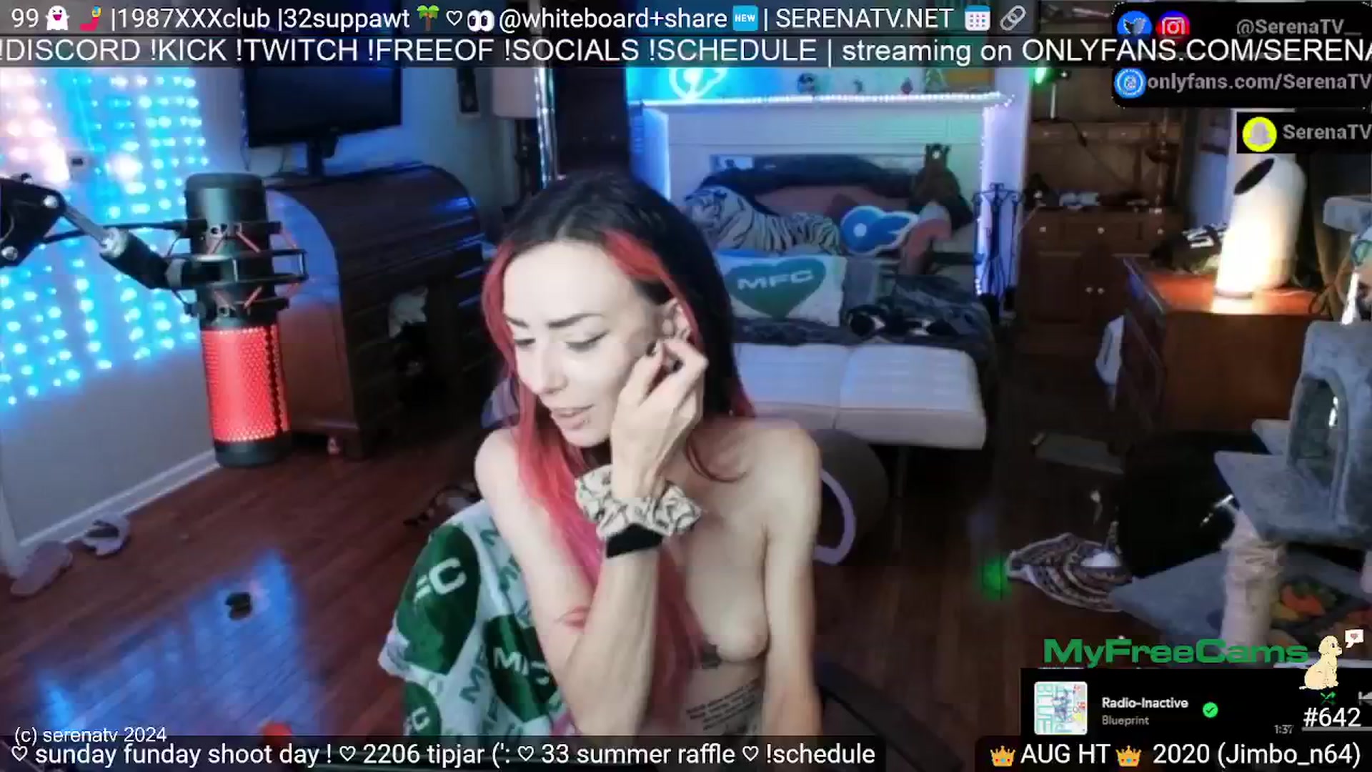 Gallery image thumbnail from serenatv's myfreecams stream on, 08/04/2024, 20:05 image 18 of 20