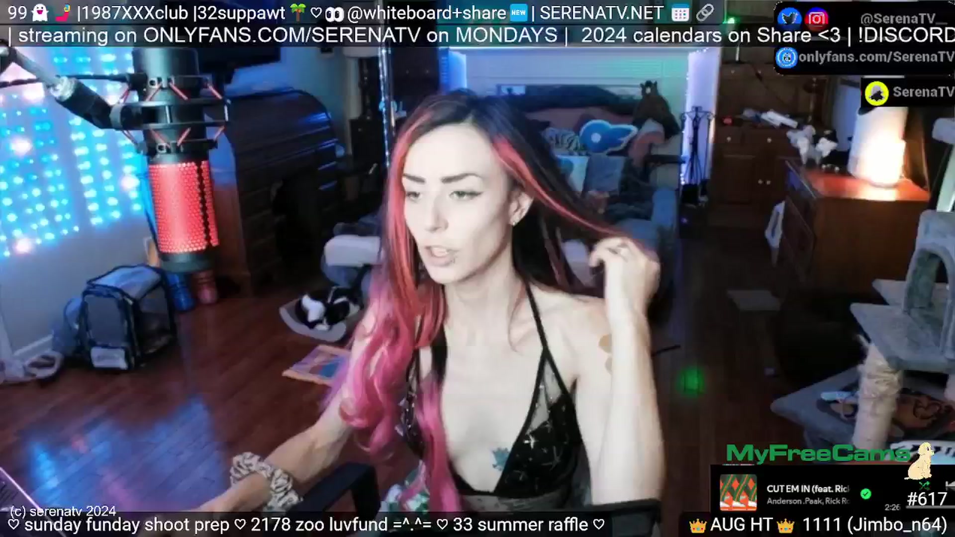 Gallery image thumbnail from serenatv's myfreecams stream on, 08/25/2024, 19:58 image 9 of 20