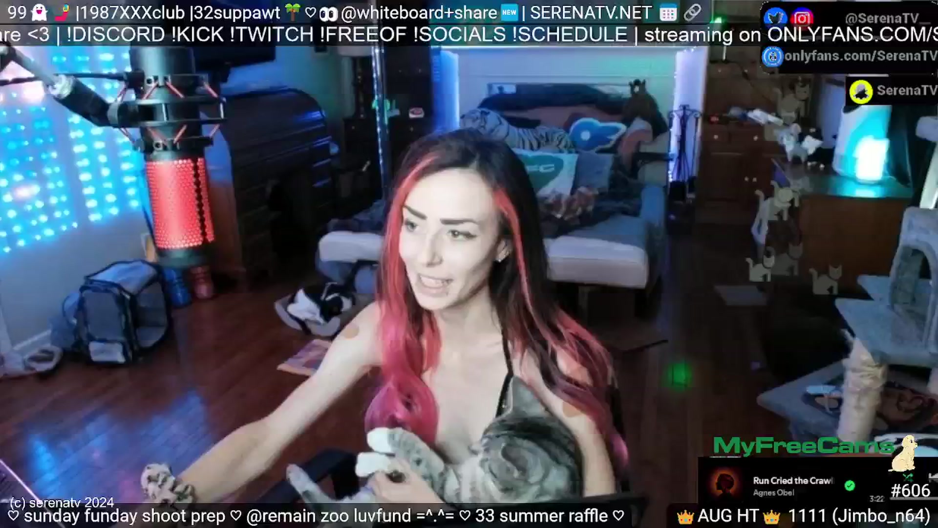 Gallery image thumbnail from serenatv's myfreecams stream on, 08/25/2024, 19:58 image 12 of 20