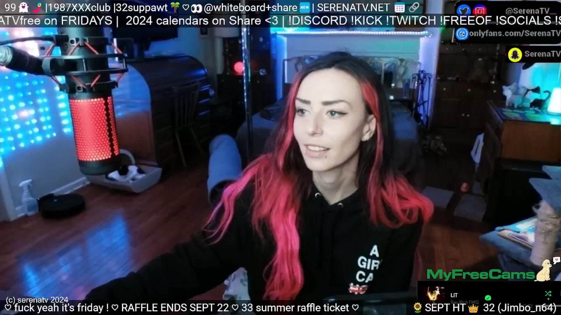 Gallery image thumbnail from serenatv's myfreecams stream on, 09/20/2024, 19:06 image 18 of 20