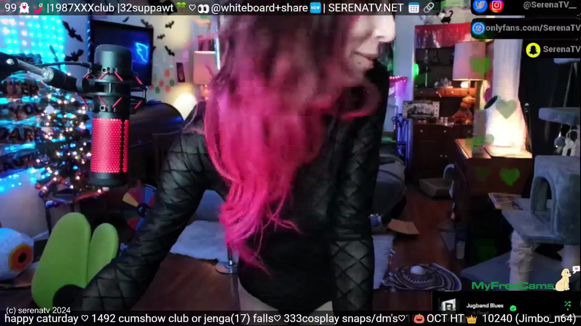 Gallery image thumbnail from serenatv's myfreecams stream on, 10/19/2024, 20:00 image 17 of 20