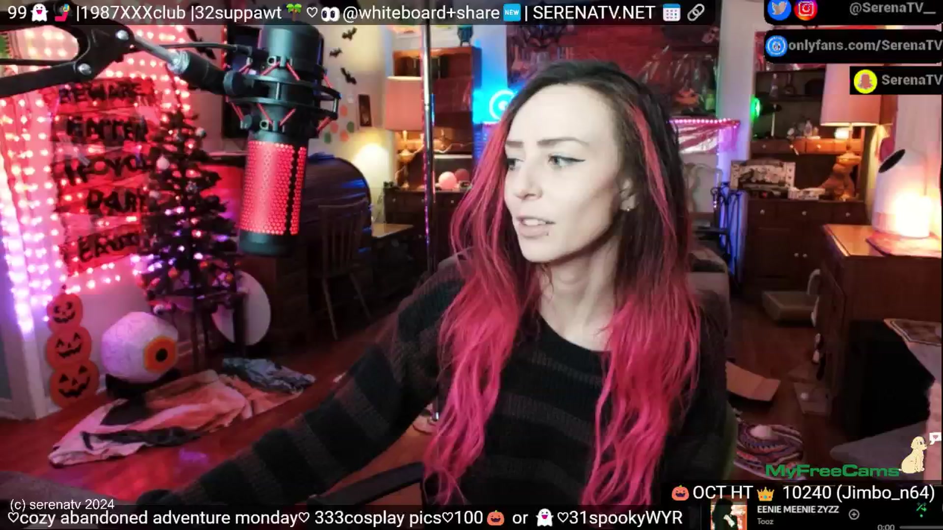 Gallery image thumbnail from serenatv's myfreecams stream on, 10/21/2024, 18:20 image 19 of 20