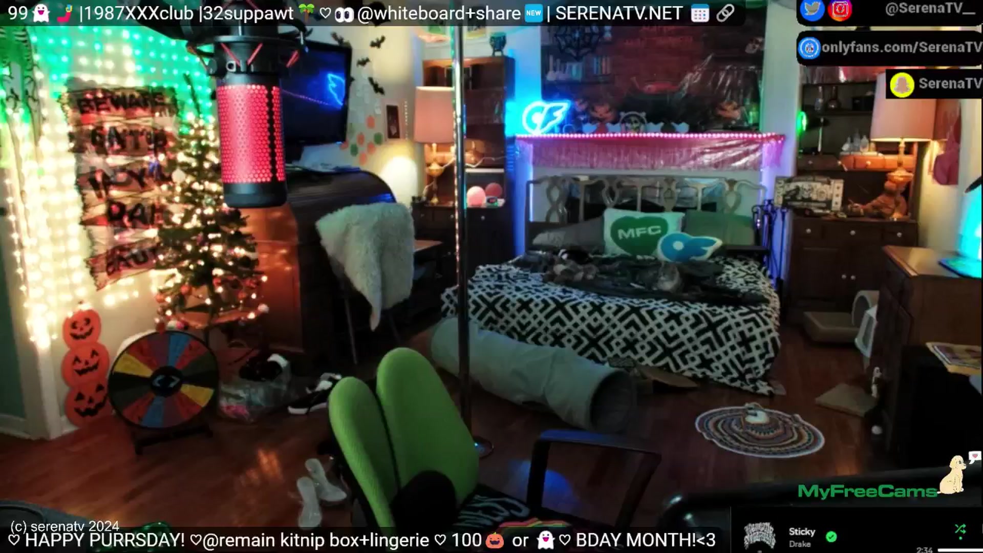 Gallery image thumbnail from serenatv's myfreecams stream on, 11/07/2024, 21:12 image 7 of 20