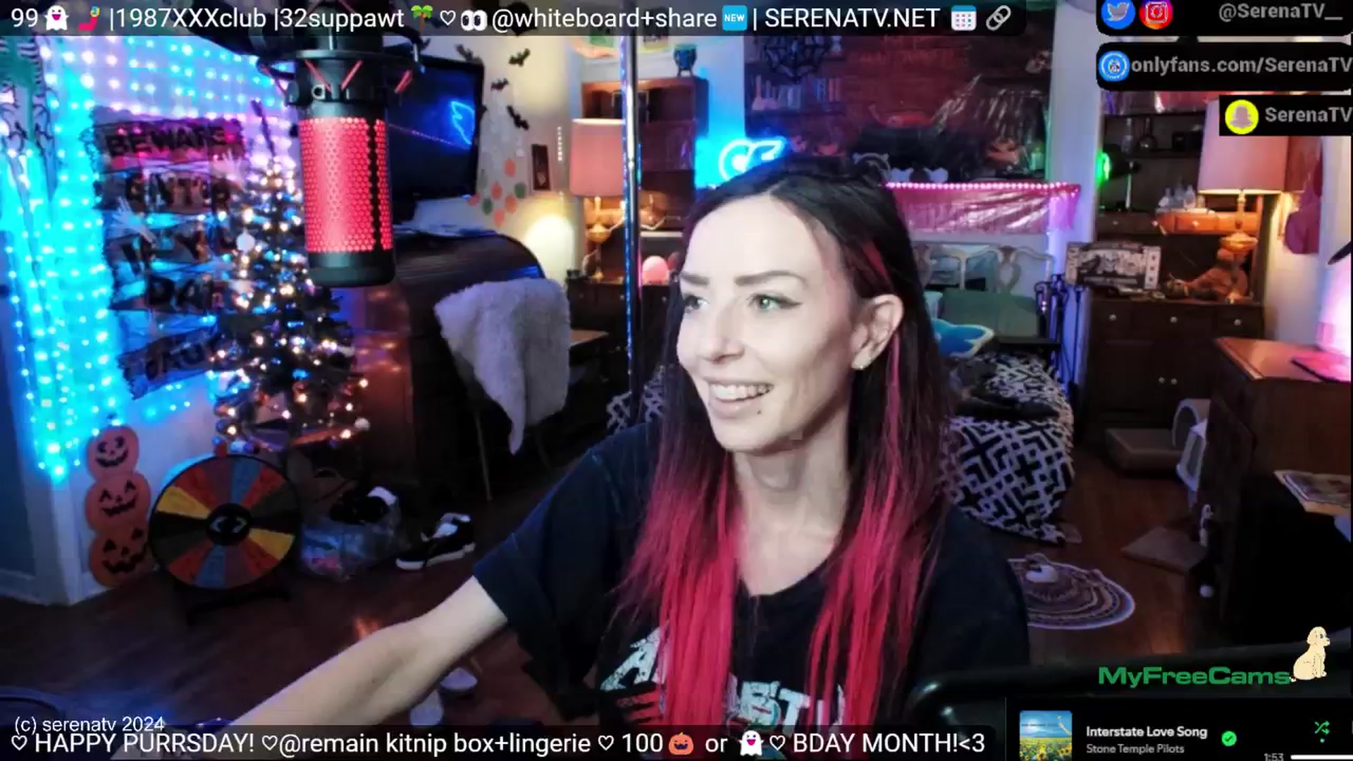 Gallery image thumbnail from serenatv's myfreecams stream on, 11/07/2024, 21:12 image 9 of 20