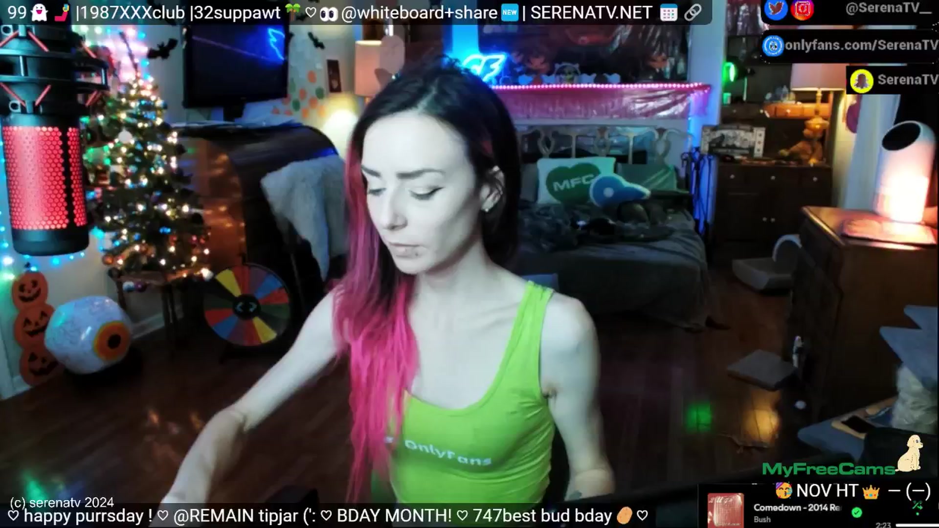 Gallery image thumbnail from serenatv's myfreecams stream on, 11/21/2024, 19:53 image 17 of 20