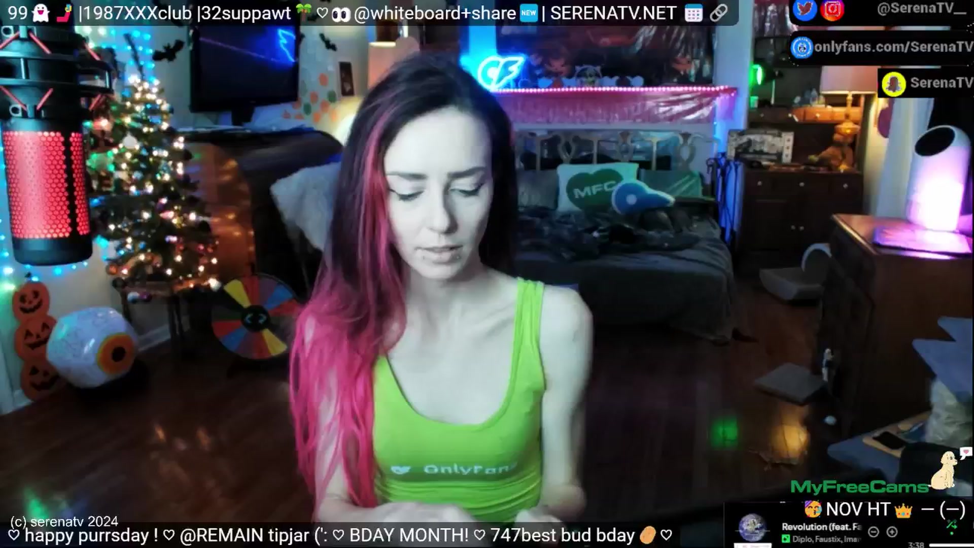 Gallery image thumbnail from serenatv's myfreecams stream on, 11/21/2024, 19:53 image 9 of 20