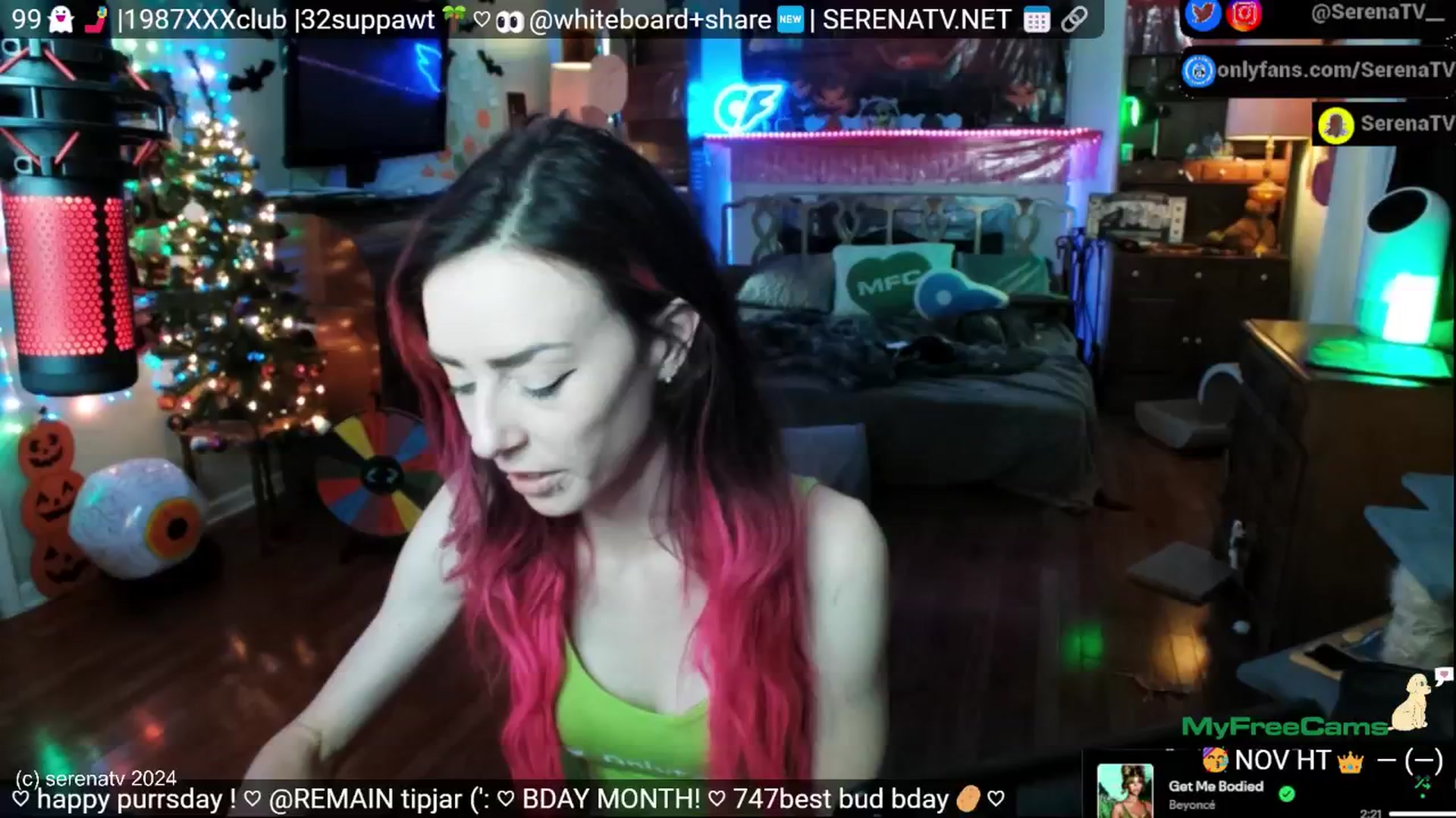 Gallery image thumbnail from serenatv's myfreecams stream on, 11/21/2024, 19:53 image 13 of 20