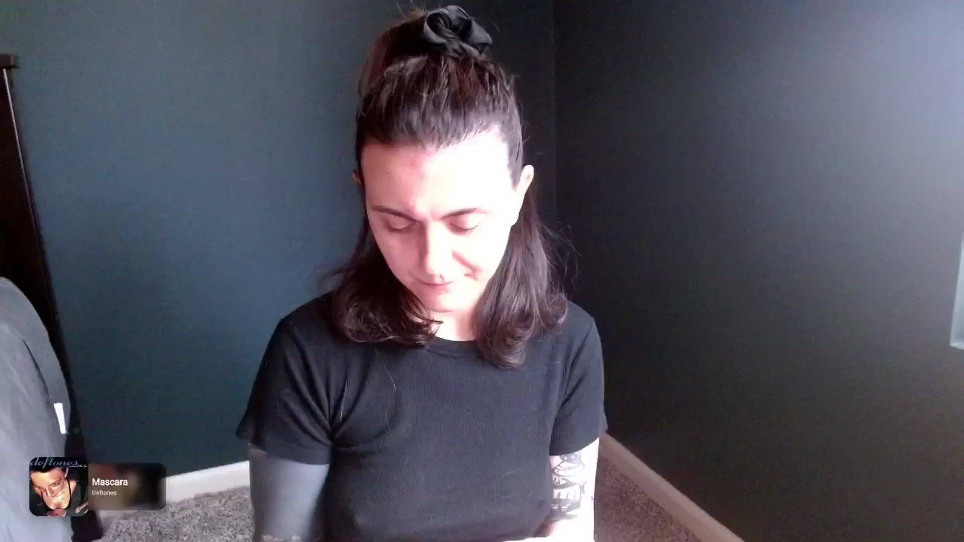 Gallery image thumbnail from serotonin's myfreecams stream on, 04/03/2025, 17:56 image 2 of 20