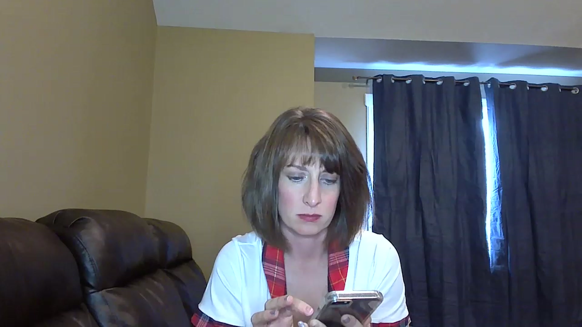 Gallery image thumbnail from sexfiendtiff4's myfreecams stream on, 11/17/2022, 19:32 image 10 of 20