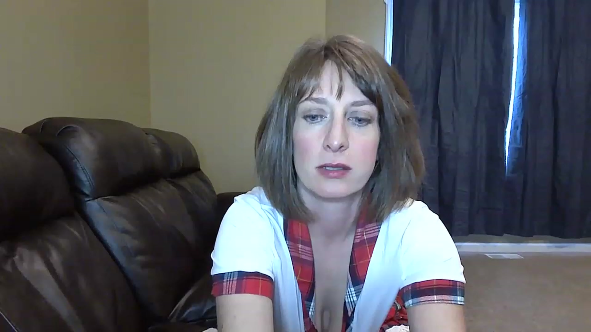 Gallery image thumbnail from sexfiendtiff4's myfreecams stream on, 11/17/2022, 20:29 image 15 of 20