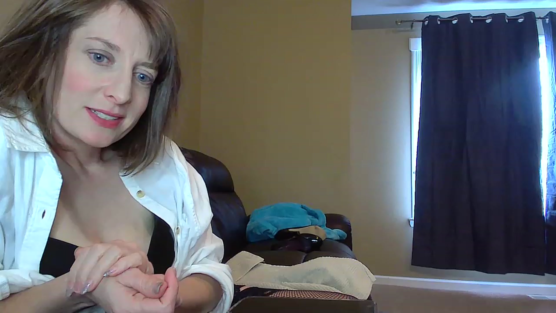Gallery image thumbnail from sexfiendtiff4's myfreecams stream on, 11/18/2022, 19:45 image 15 of 20