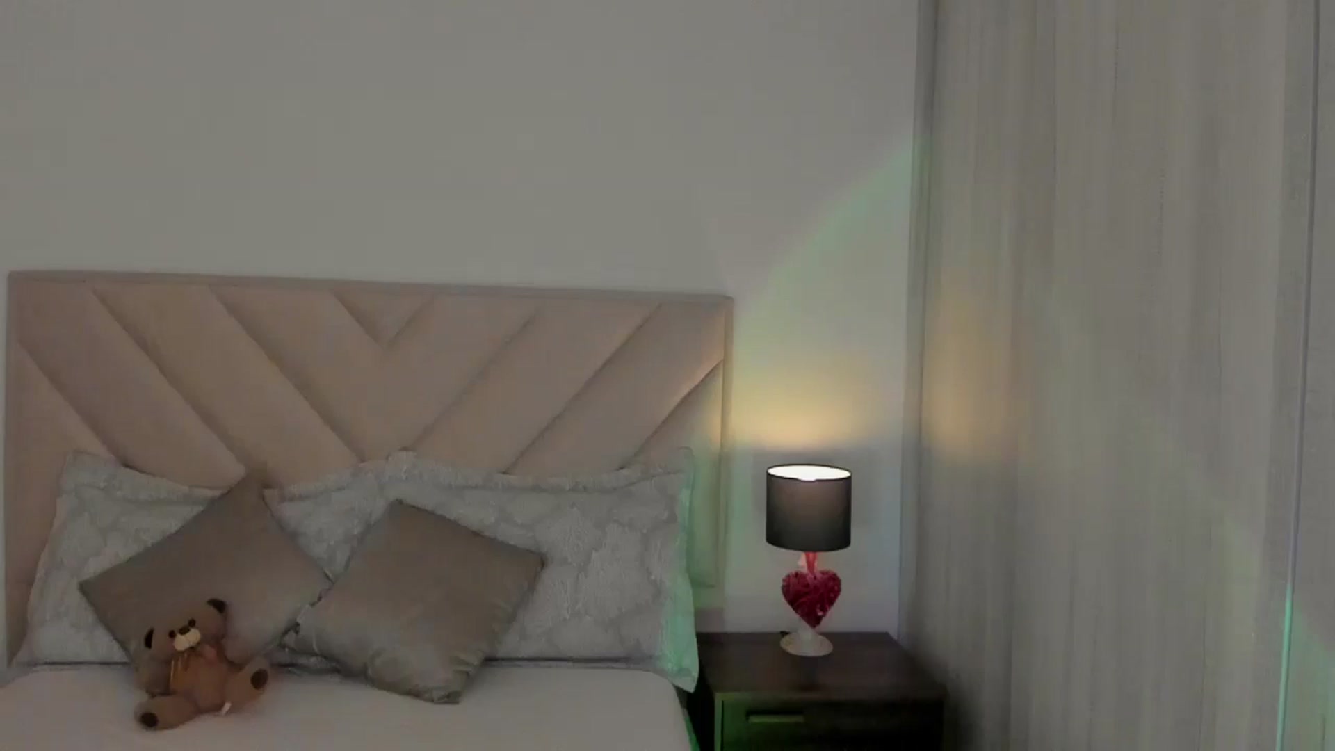 Gallery image thumbnail from sexyALISOM's myfreecams stream on, 03/23/2025, 17:35 image 6 of 20