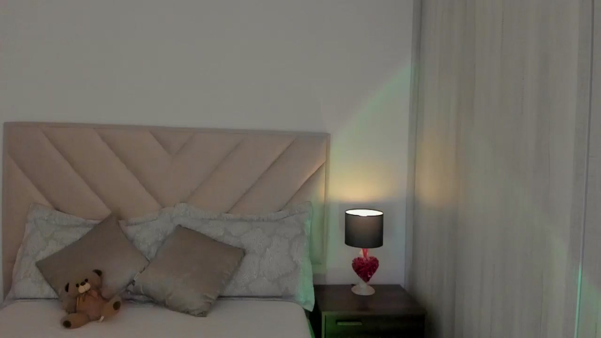 Gallery image thumbnail from sexyALISOM's myfreecams stream on, 03/23/2025, 17:35 image 7 of 20