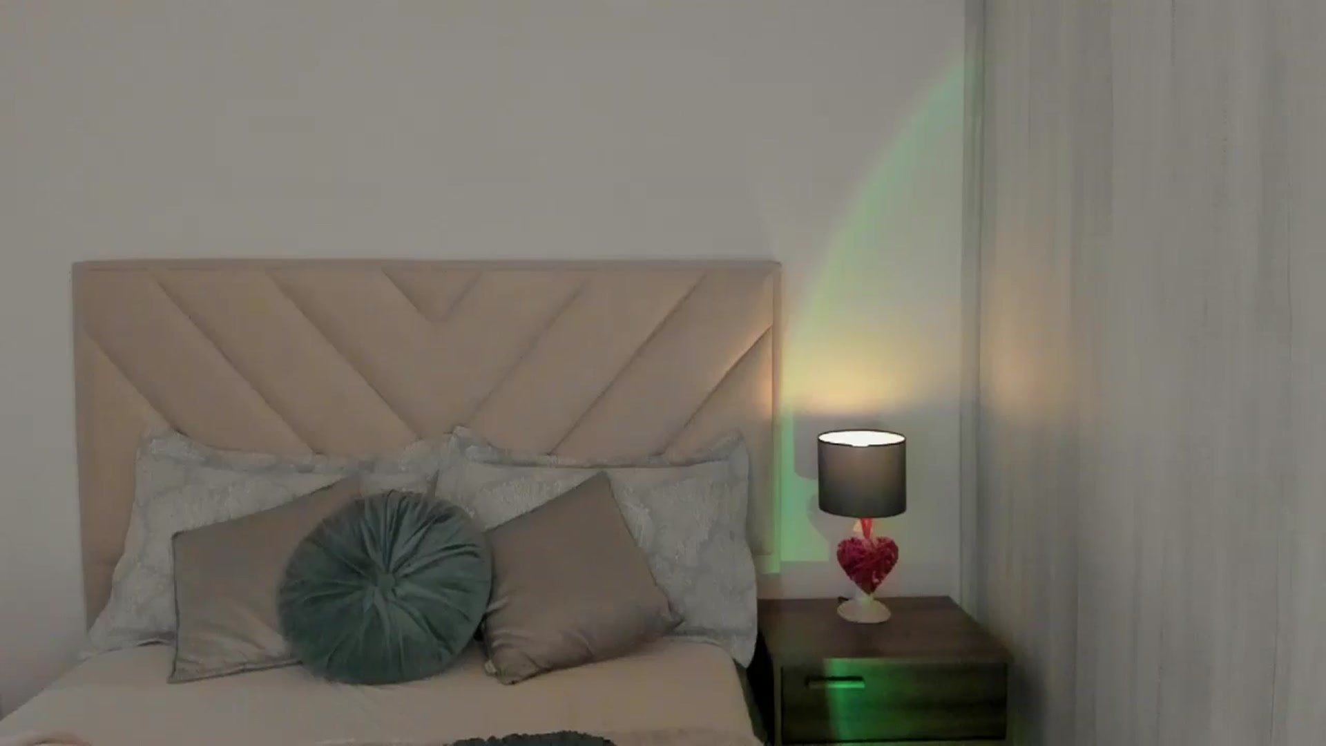 Gallery image thumbnail from sexyALISOM's myfreecams stream on, 03/28/2025, 11:10 image 10 of 20