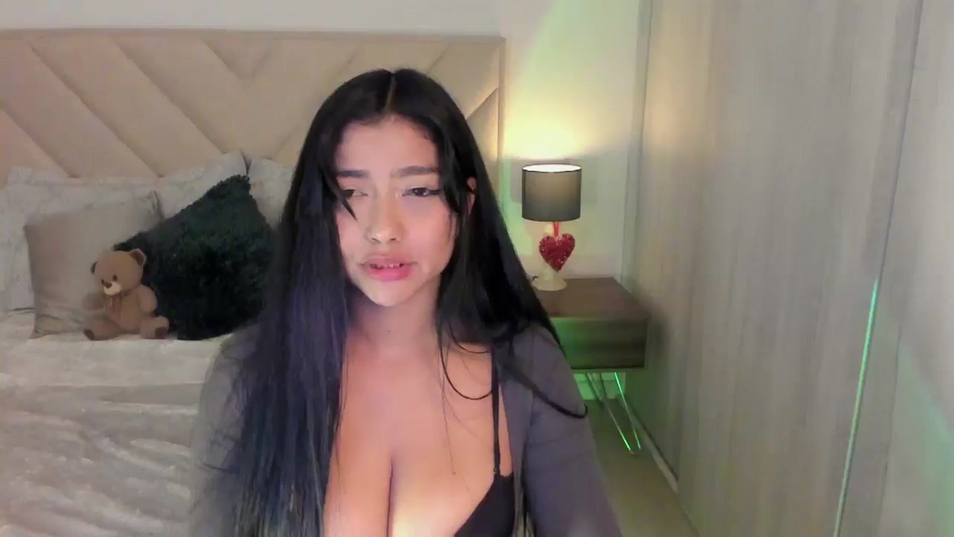 Gallery image thumbnail from sexyALISOM's myfreecams stream on, 03/30/2025, 09:35 image 16 of 20